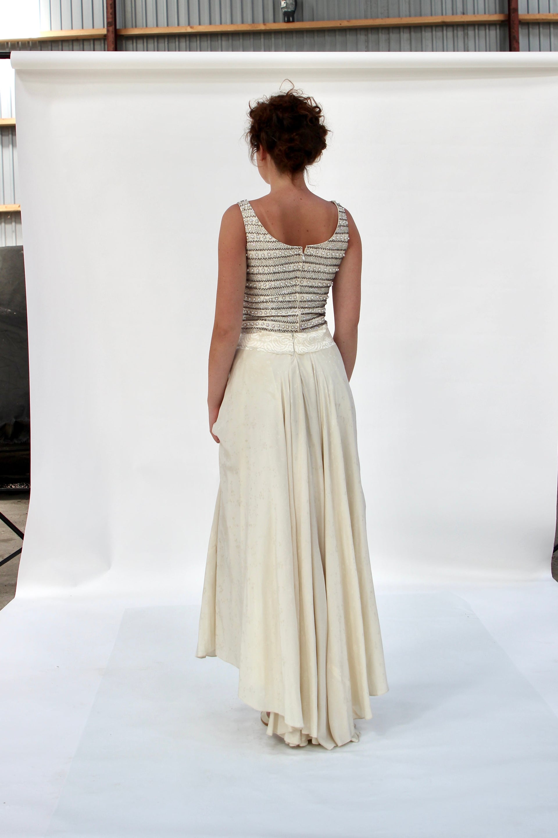 By Waltz Skirt in 1920s Vintage Silk // Size M