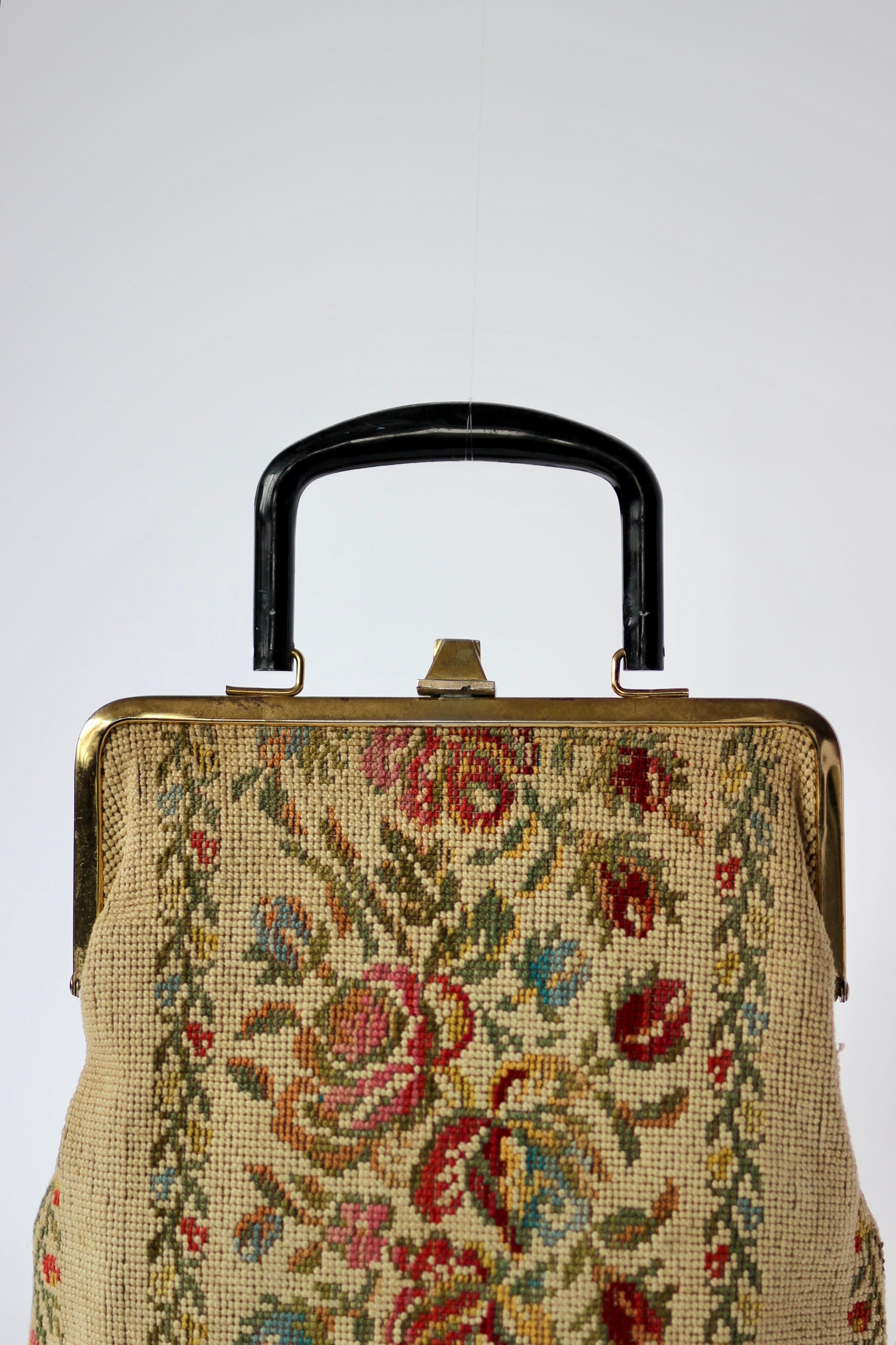 1930s 1940s Vintage Needlepoint  Embroidered Handbag