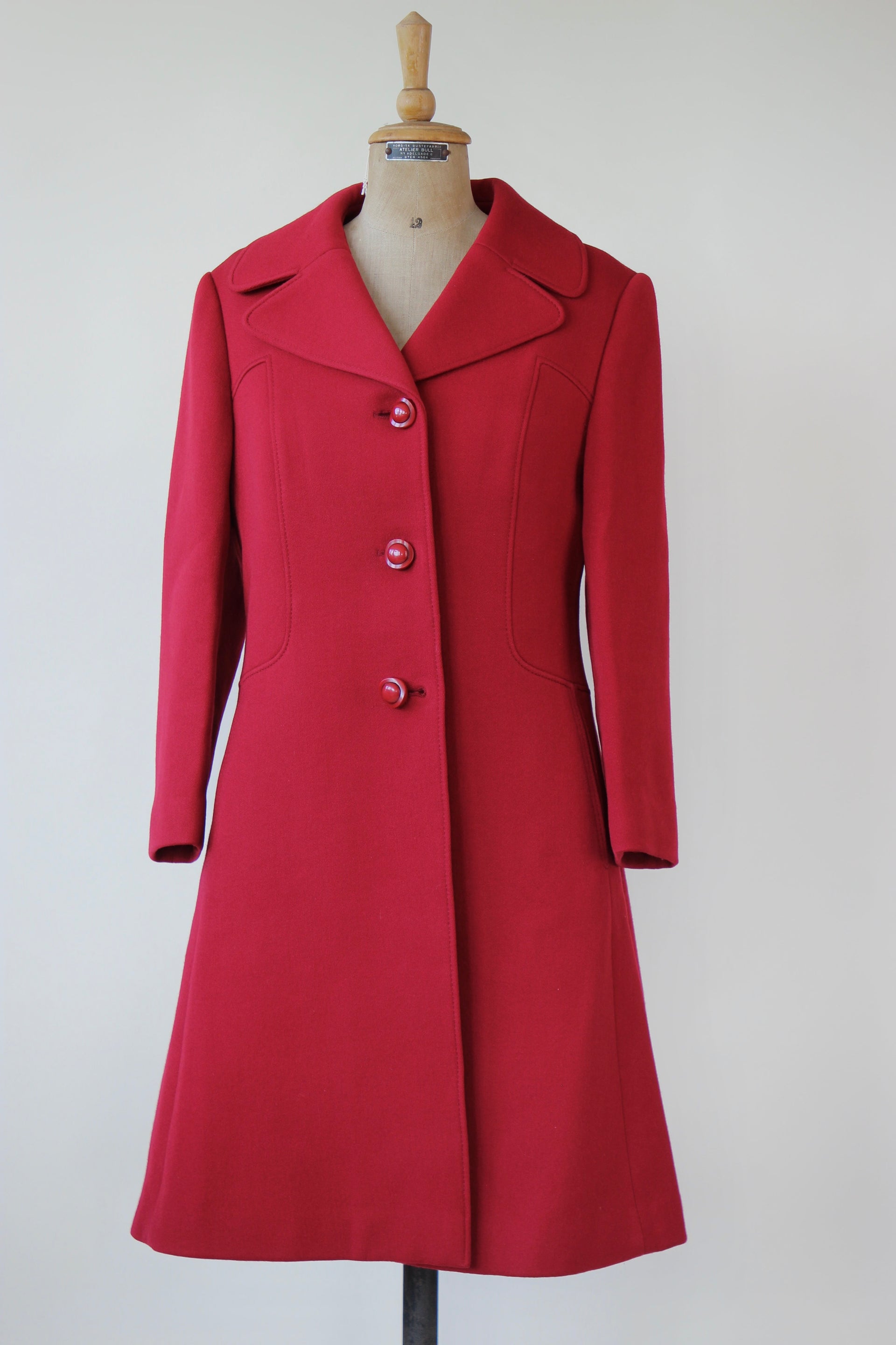 1970s Vintage Dark Red Mod Wool Coat // Size M/L
