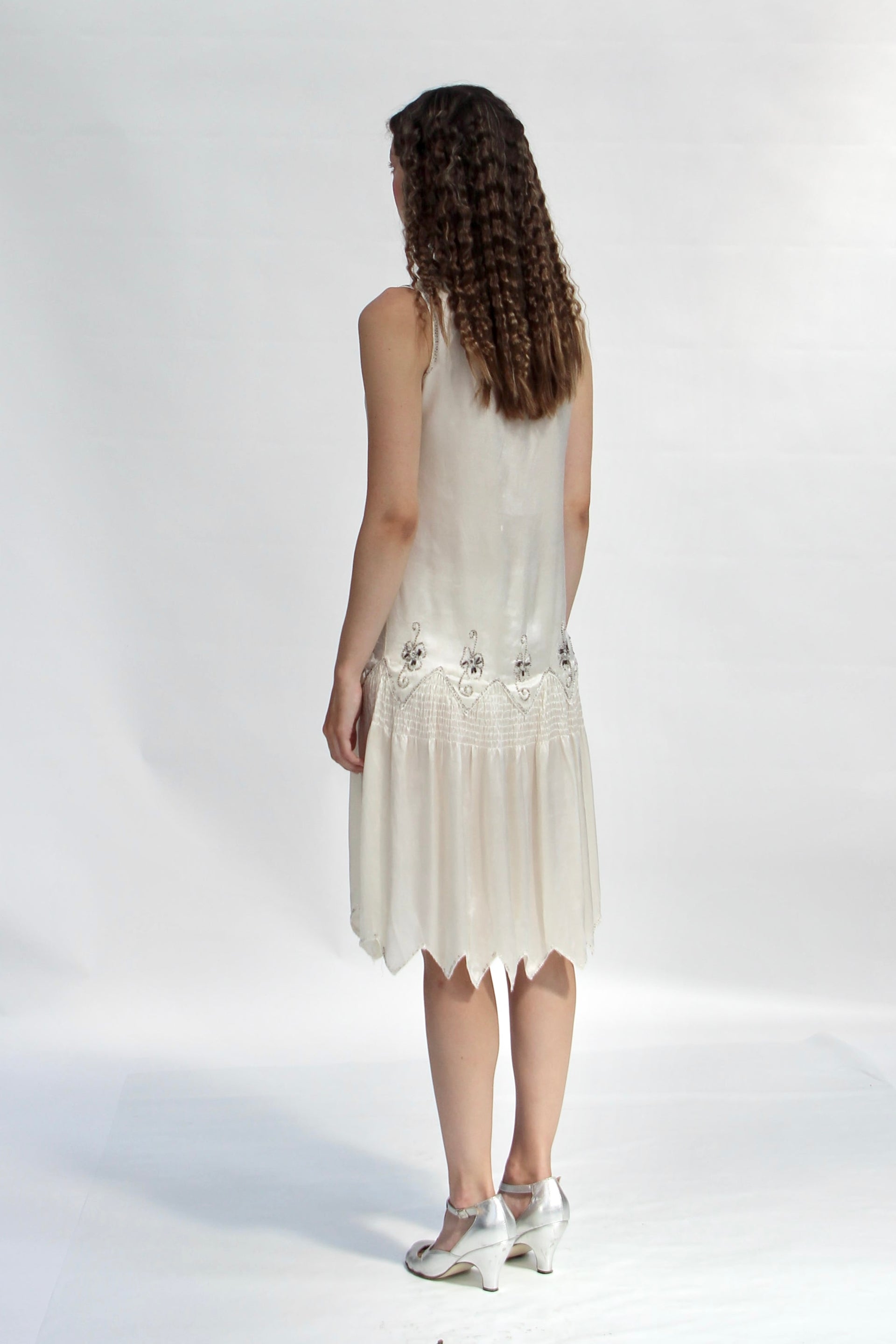1920s White Silk Dress with Glass Beads and Rhinestones