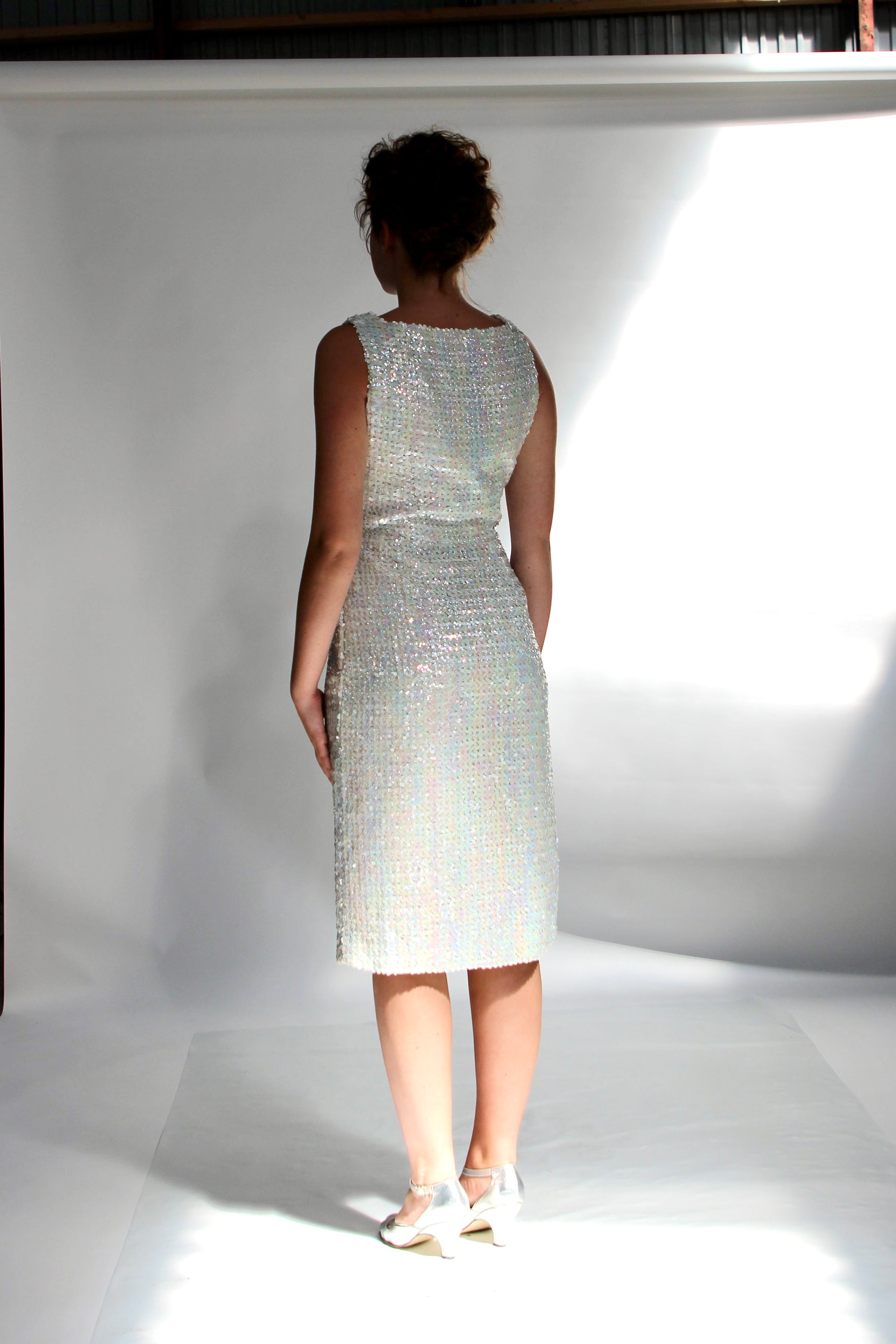 1960s White Vintage Sequin Dress//Size S/M