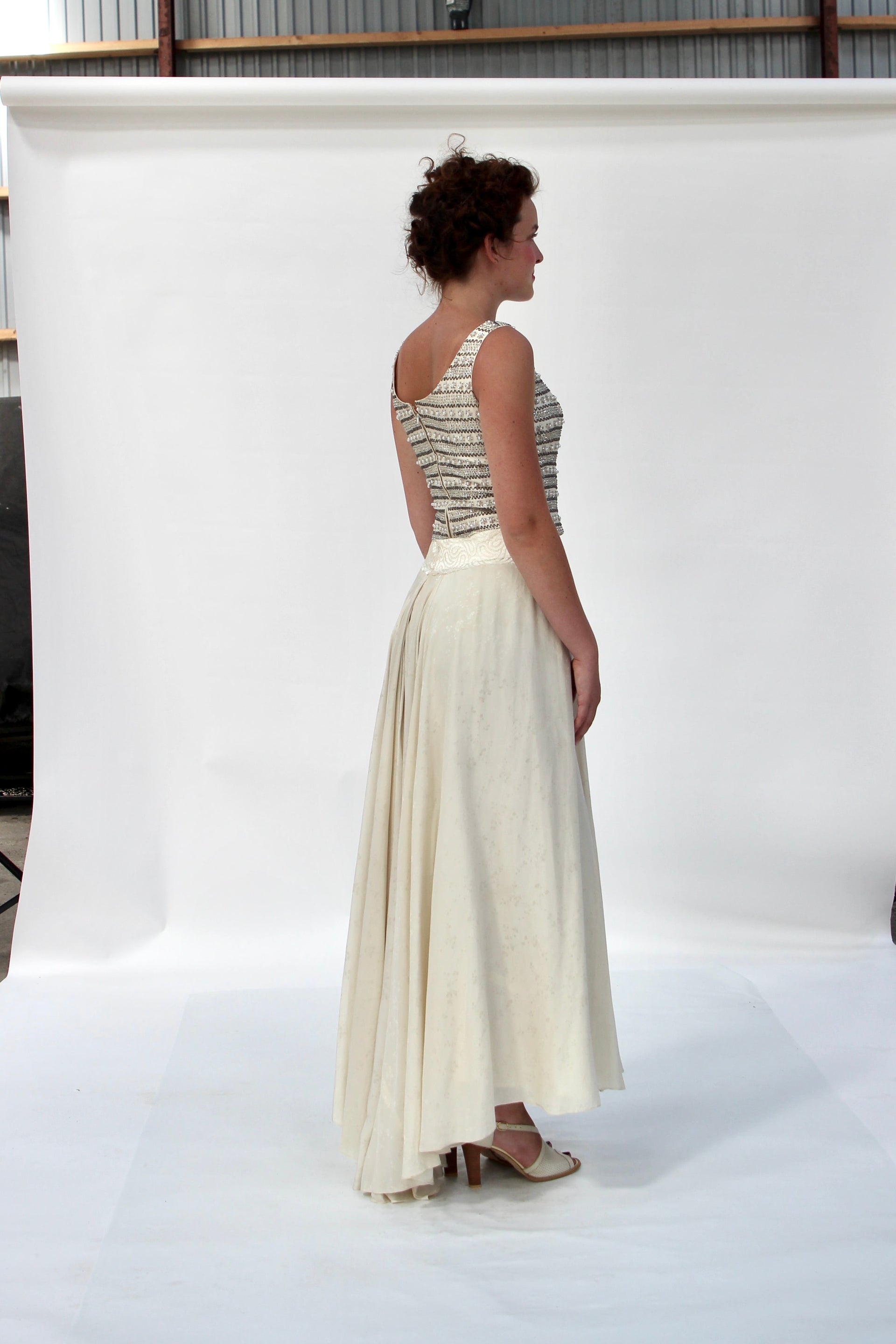 By Waltz Skirt in 1920s Vintage Silk // Size M