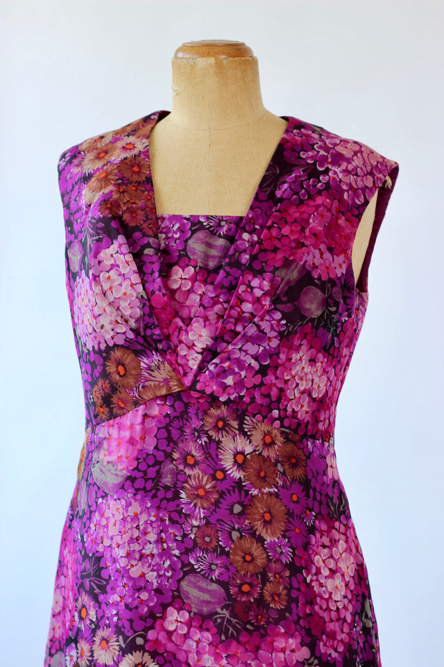 1960s Vintage Purple Silk Dress//Draped Bust//Size M