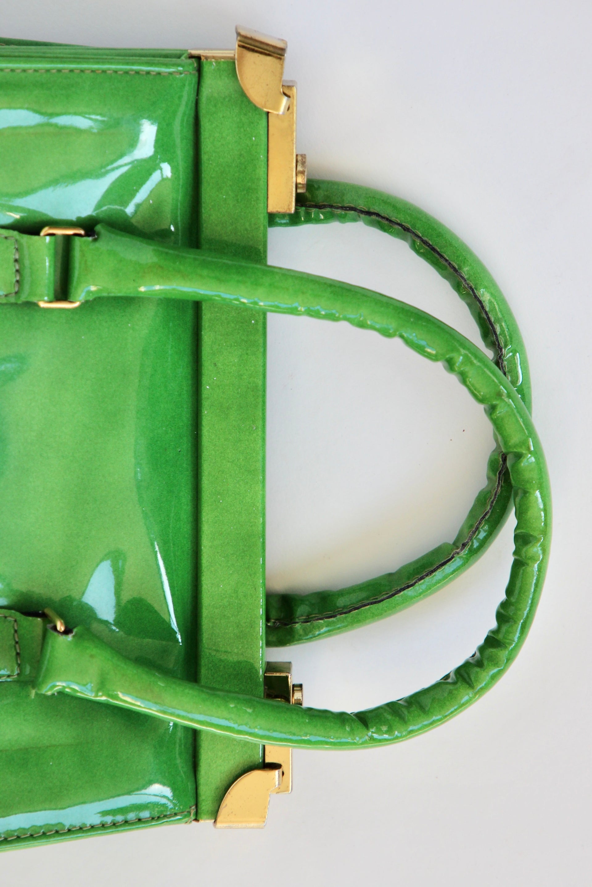 1960s Vintage Green Vinyl Purse / Top Handle Bag