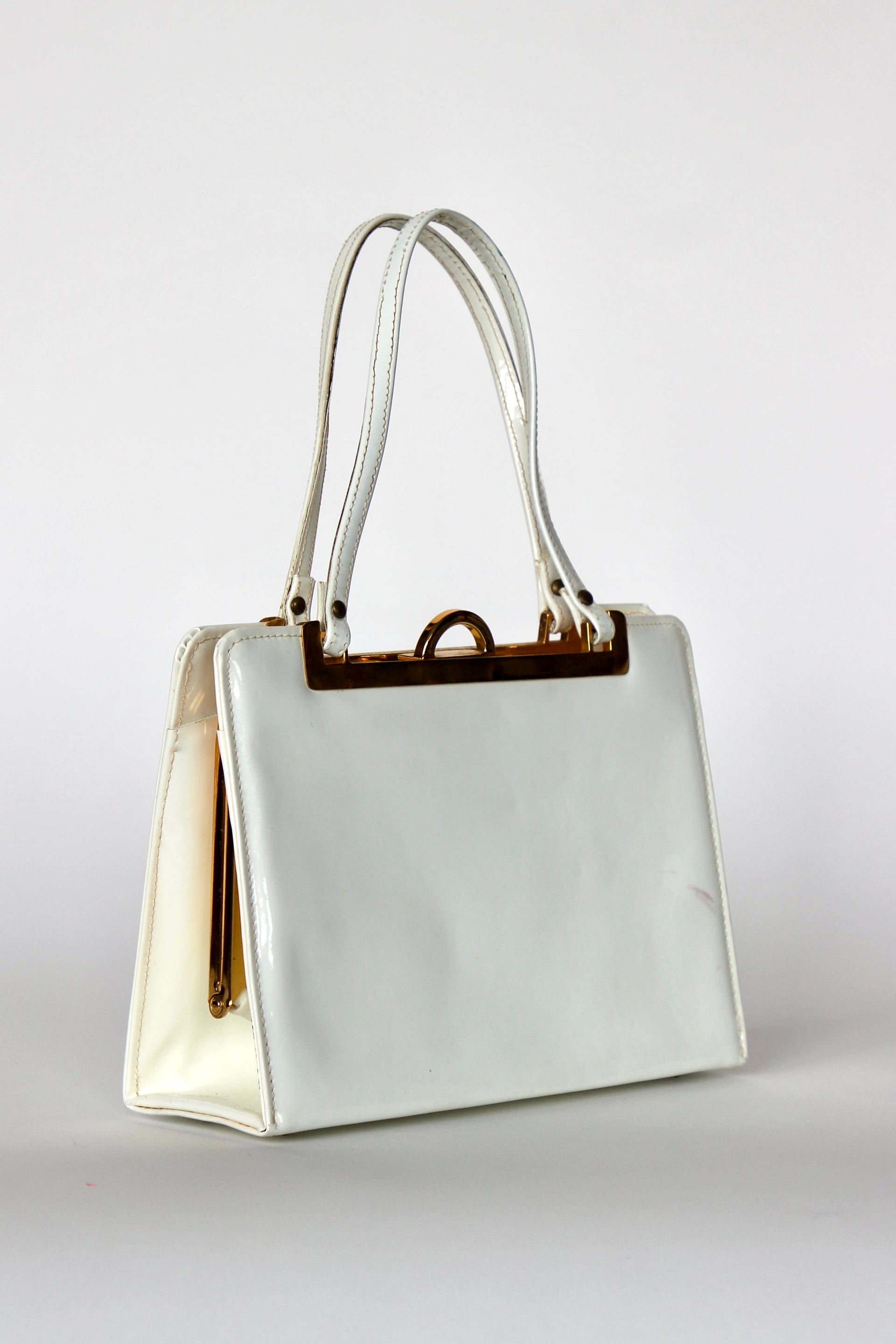 1960s Vintage White Patent Leather Top Handle Bag/Purse