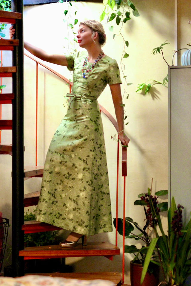 1950s 1960s Green/Gold Evening Gown with Chinese Inspired Pattern//Size XS/S