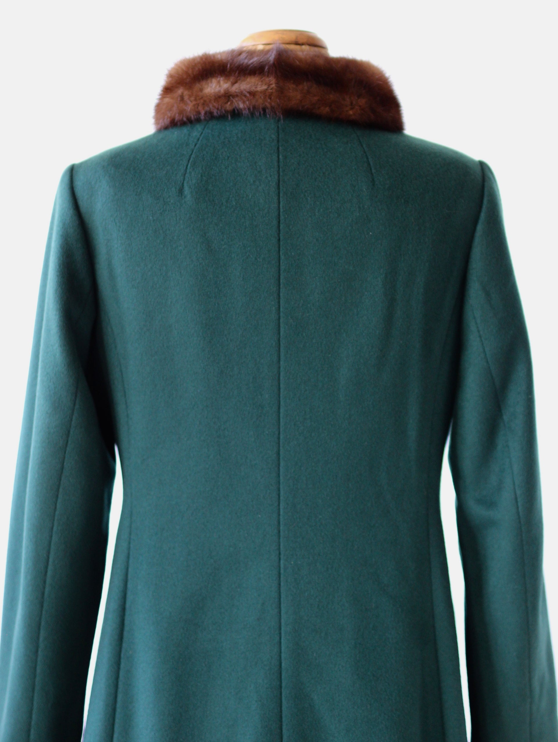 1960s Vintage Green Emerald Wool Coat with Brown Collar // Size M