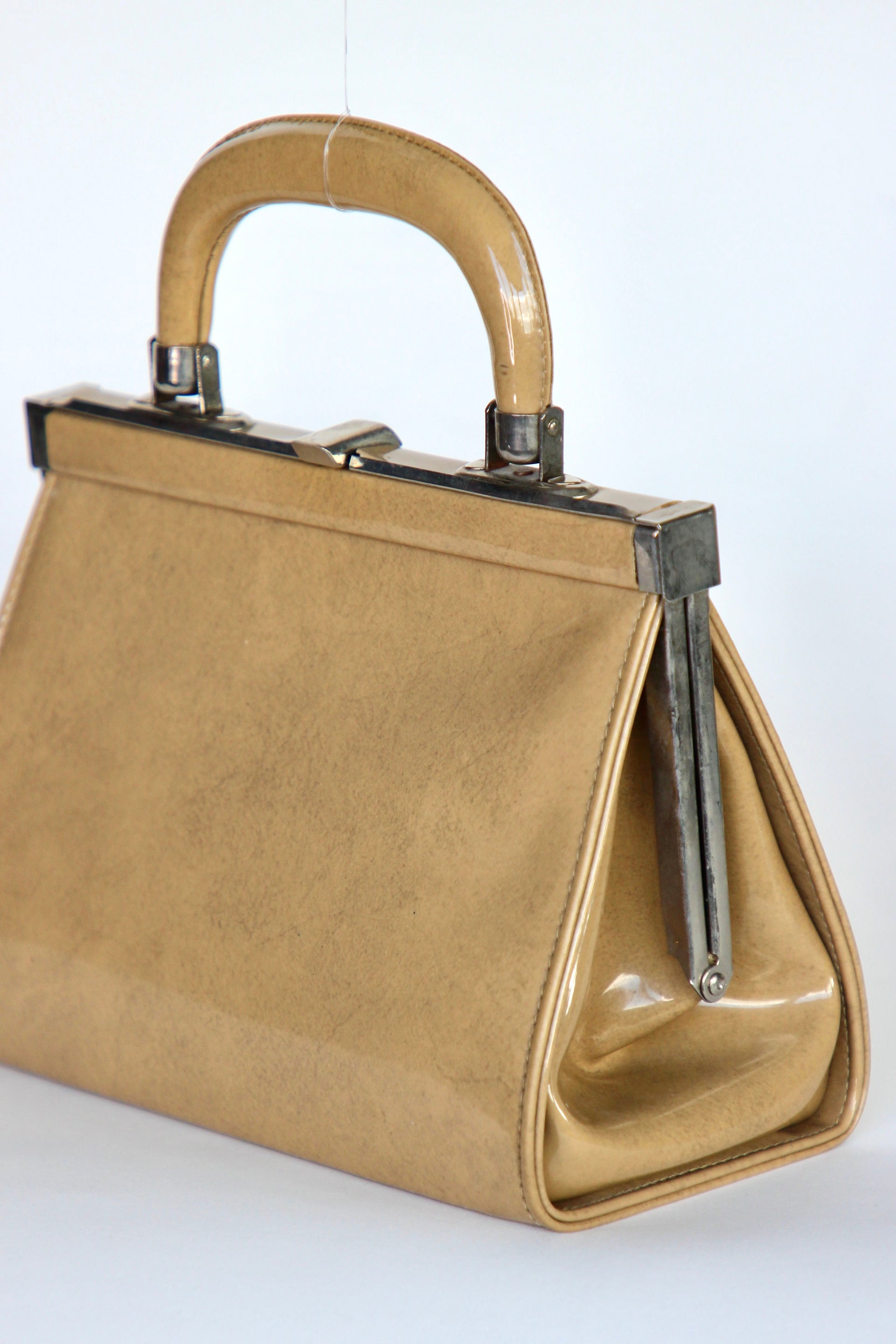 1960s Vintage Beige/Camel Vinyl Top Handle Bag/Purse with Silver Closure.