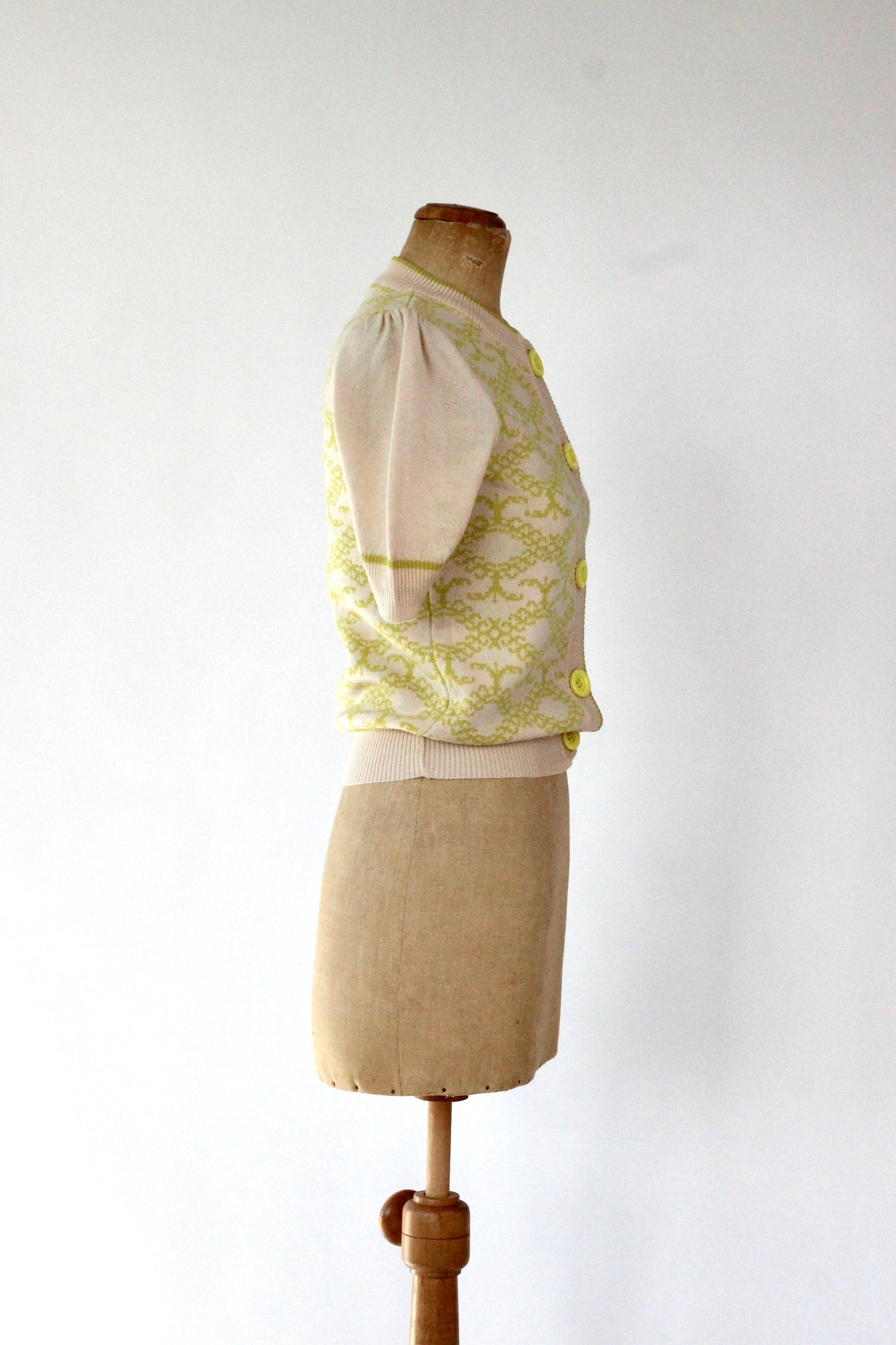 Y2K Vintage Short Sleeved Cardigan//Danish Design //Size S