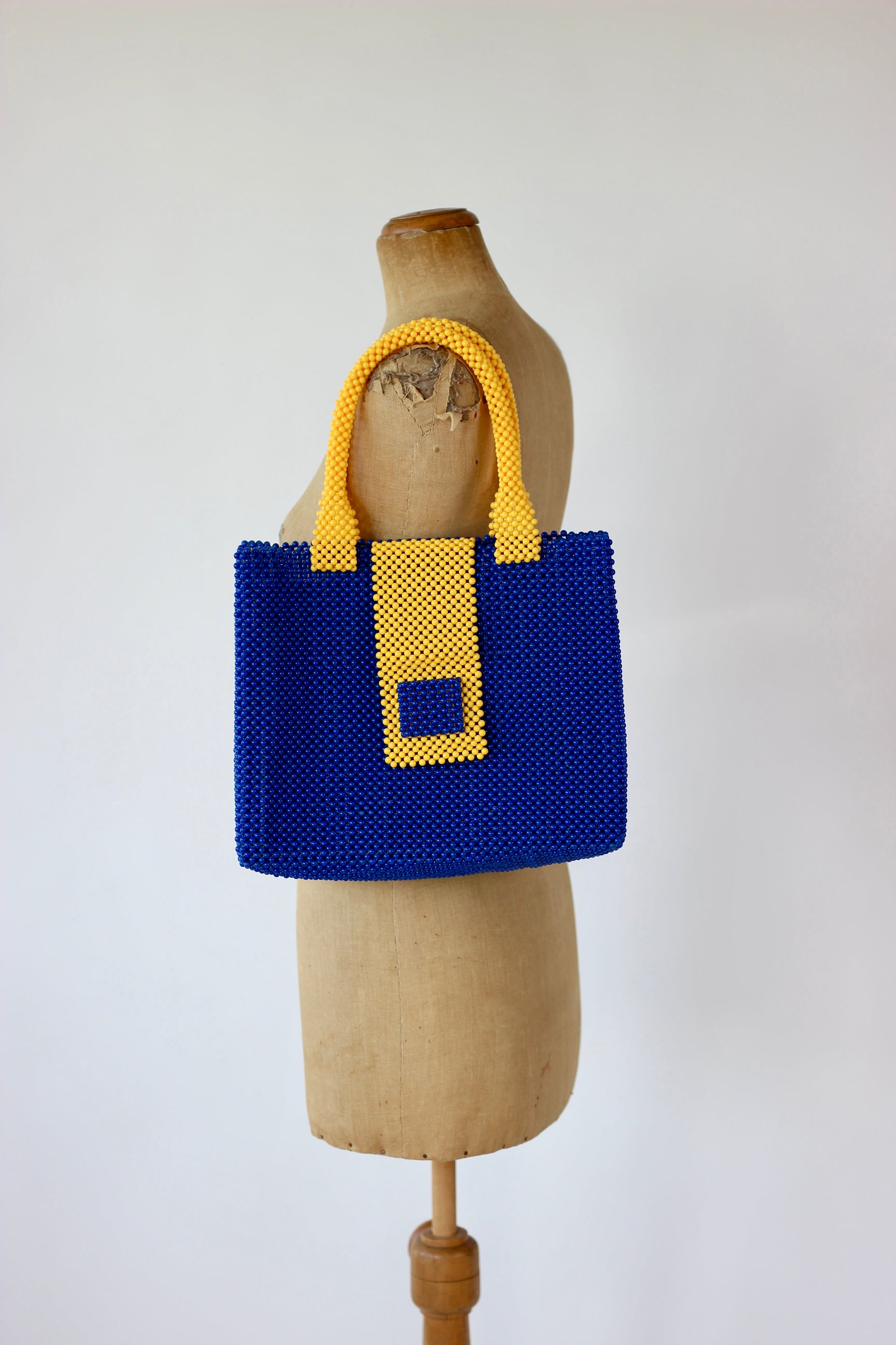 Vintage Beaded Handbag in Blue and Yellow Plastic Beads