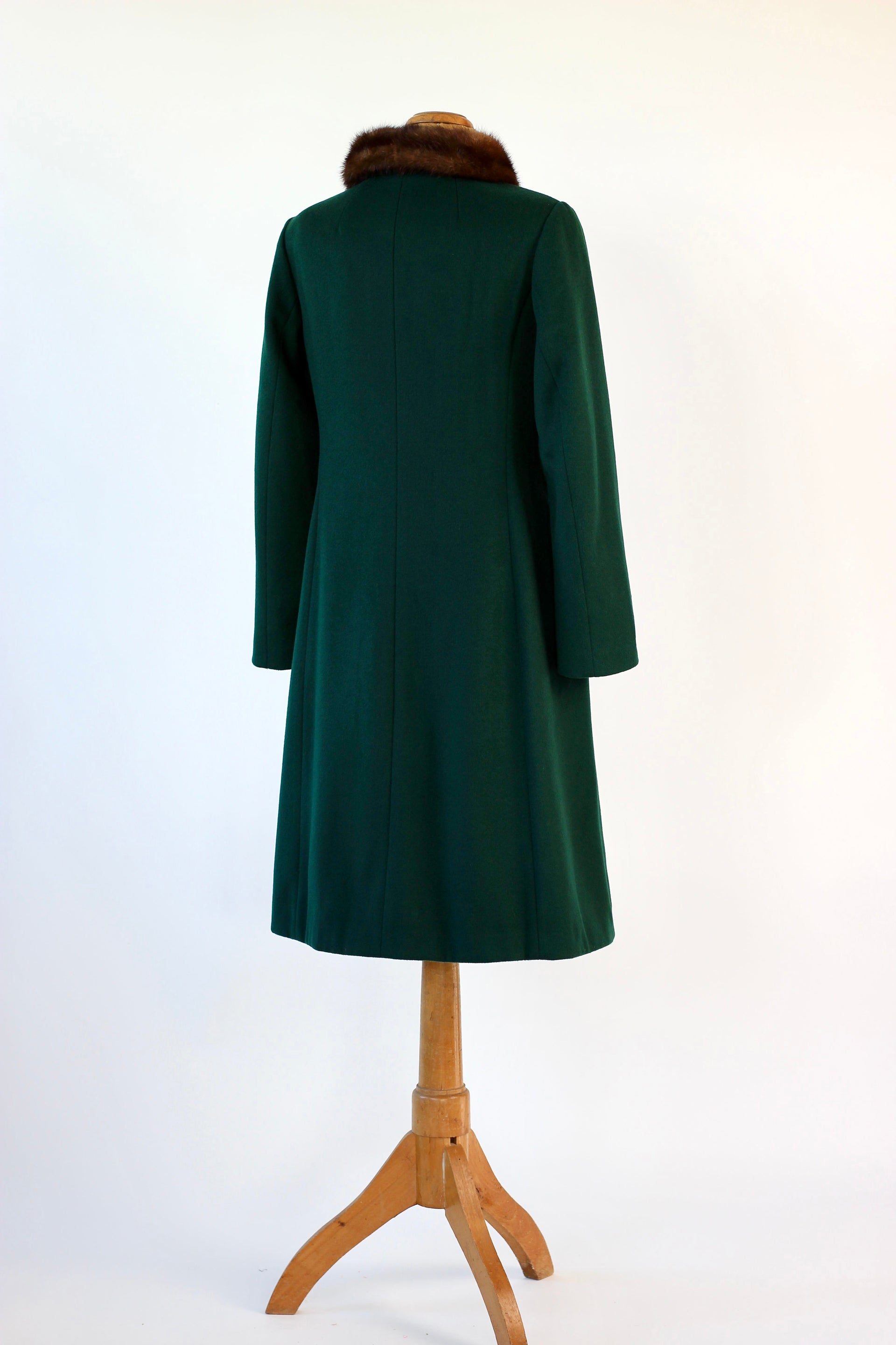 1960s Vintage Green Emerald Wool Coat with Brown Collar // Size M