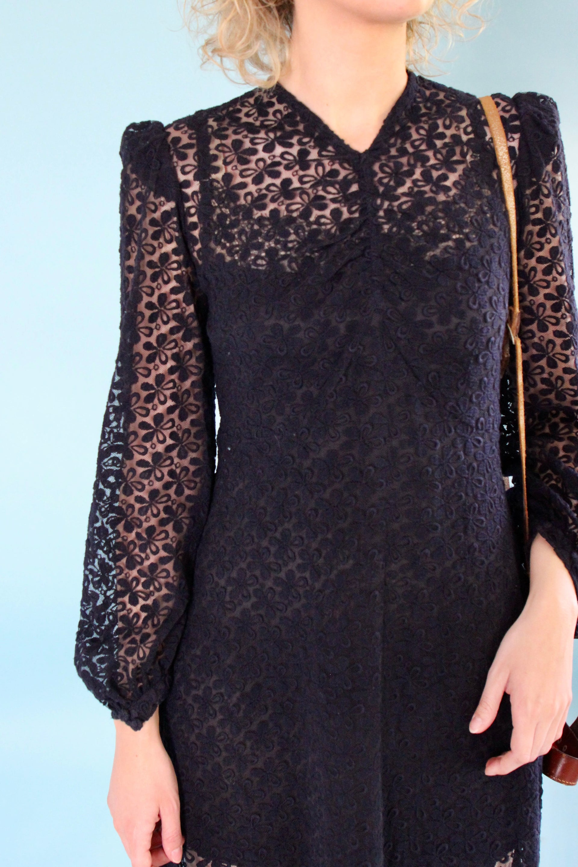 1940s Vintage Navy Blue Lace Dress // Size S/M