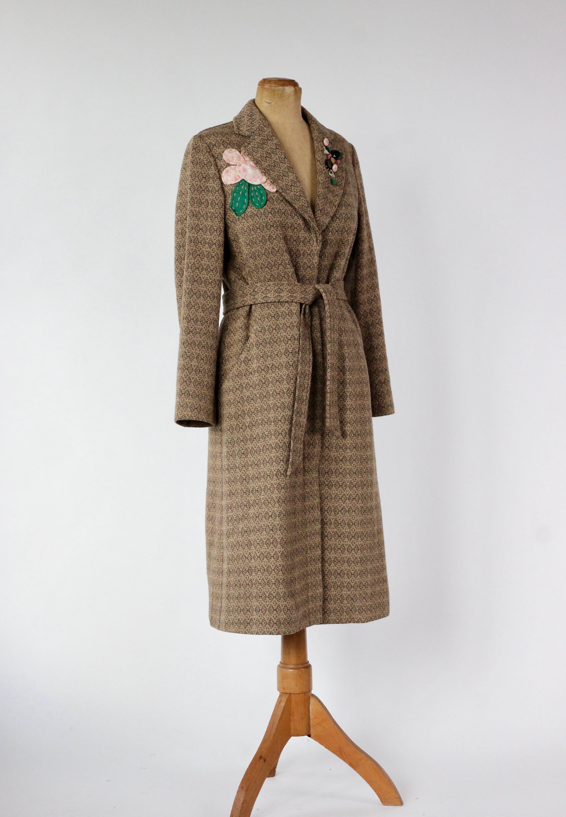 Vintage Slim Fit Wool Coat//Danish Design //Size M