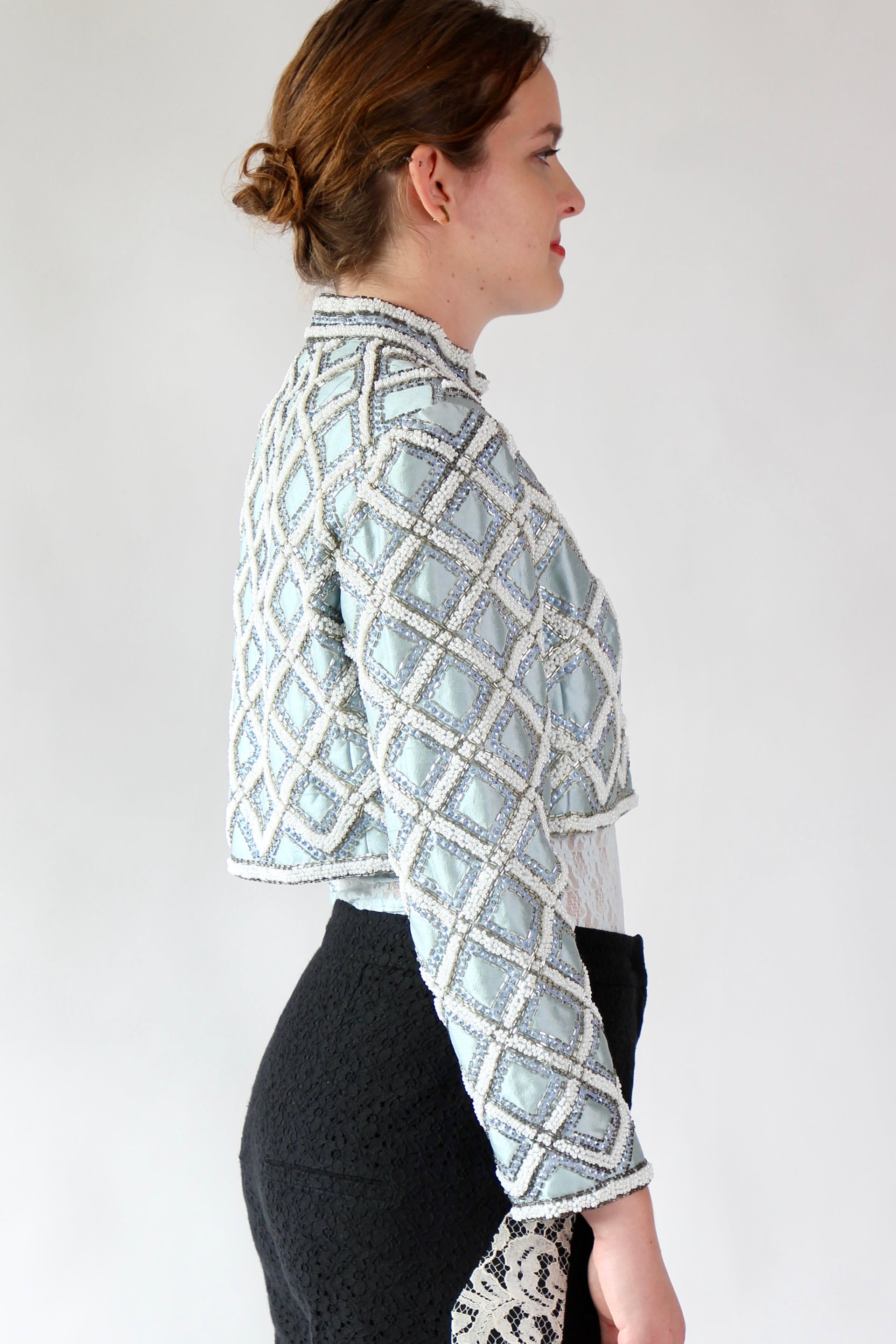 1950s 1960s Vintage Ice Blue Beaded Cropped Jacket/Bolero // Size S/M
