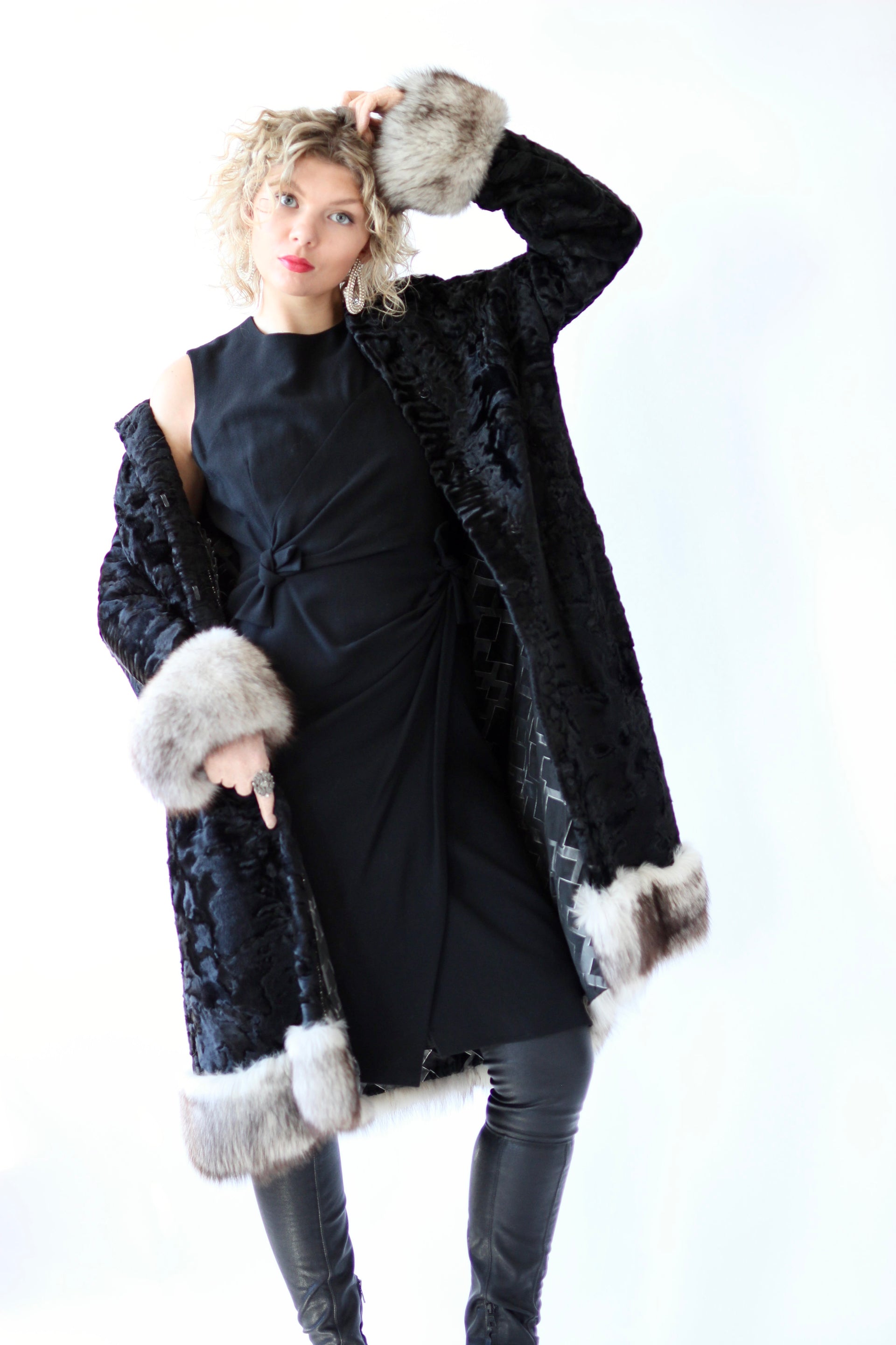 1950s Vintage Black Lamb Fur Coat // Size L/XL