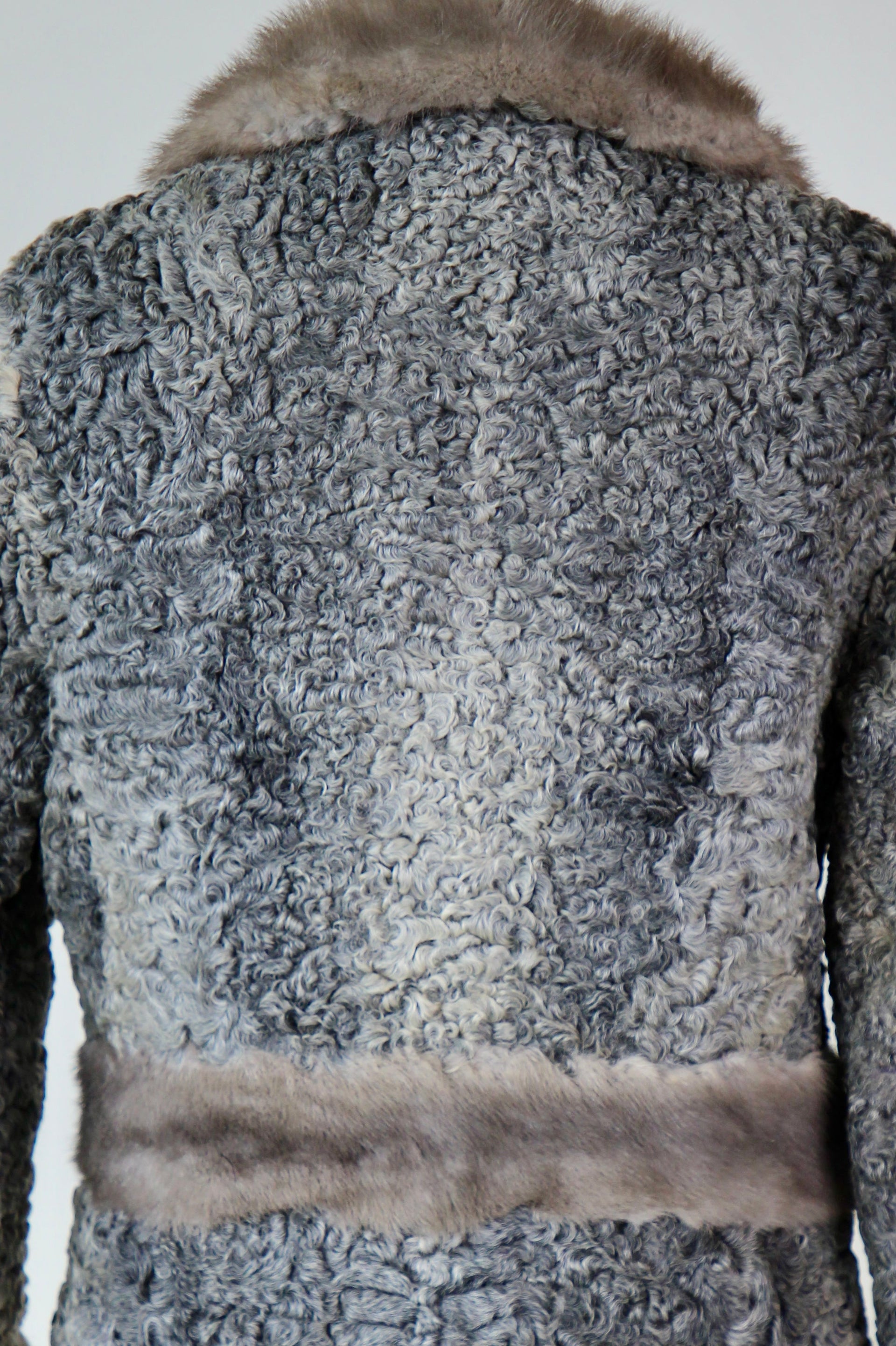1950s Vintage Grey Lamb Fur and Mink Fur Short Jacket // Size M