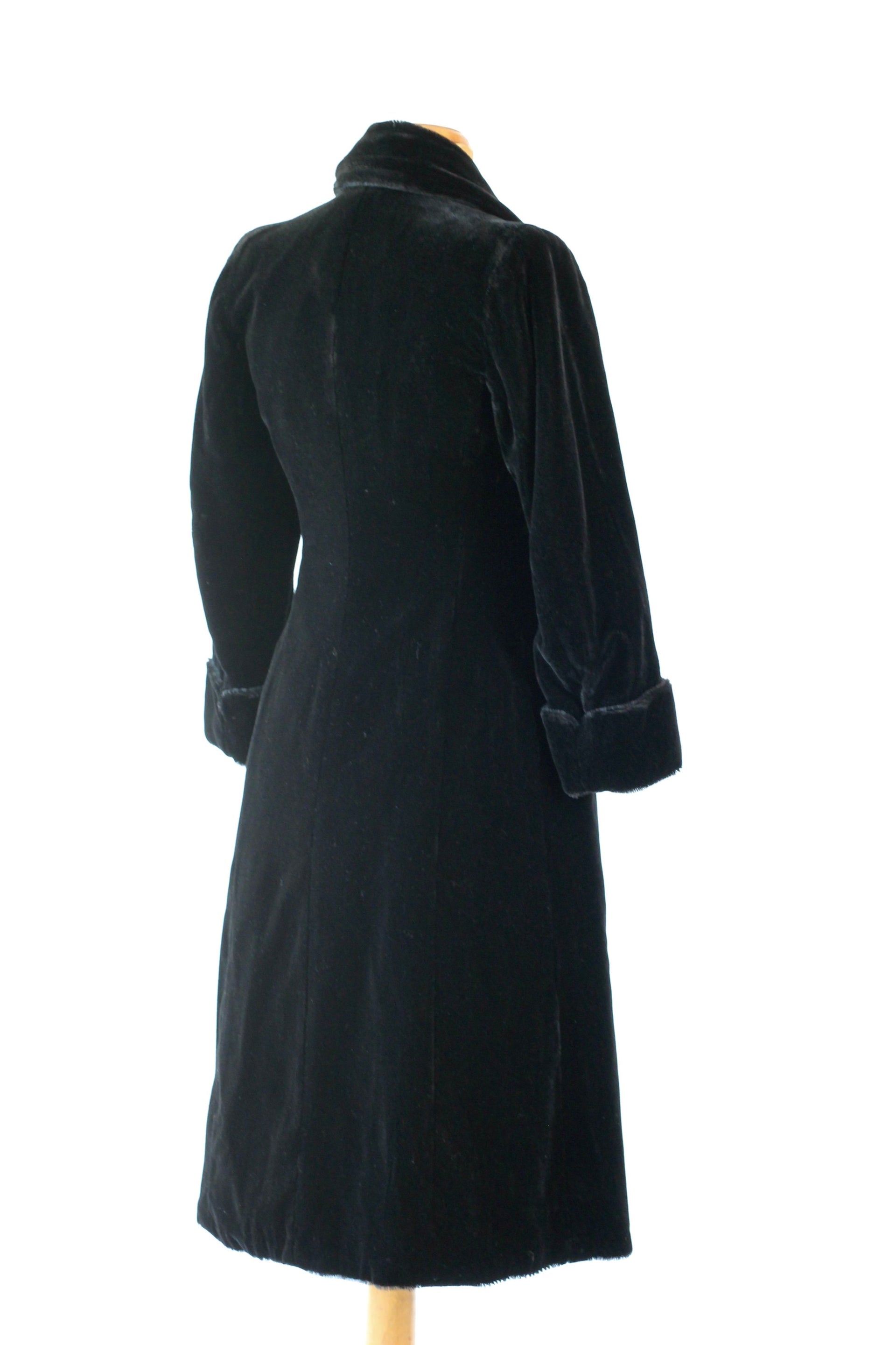 1920s Black Faux Fur Coat//Size M