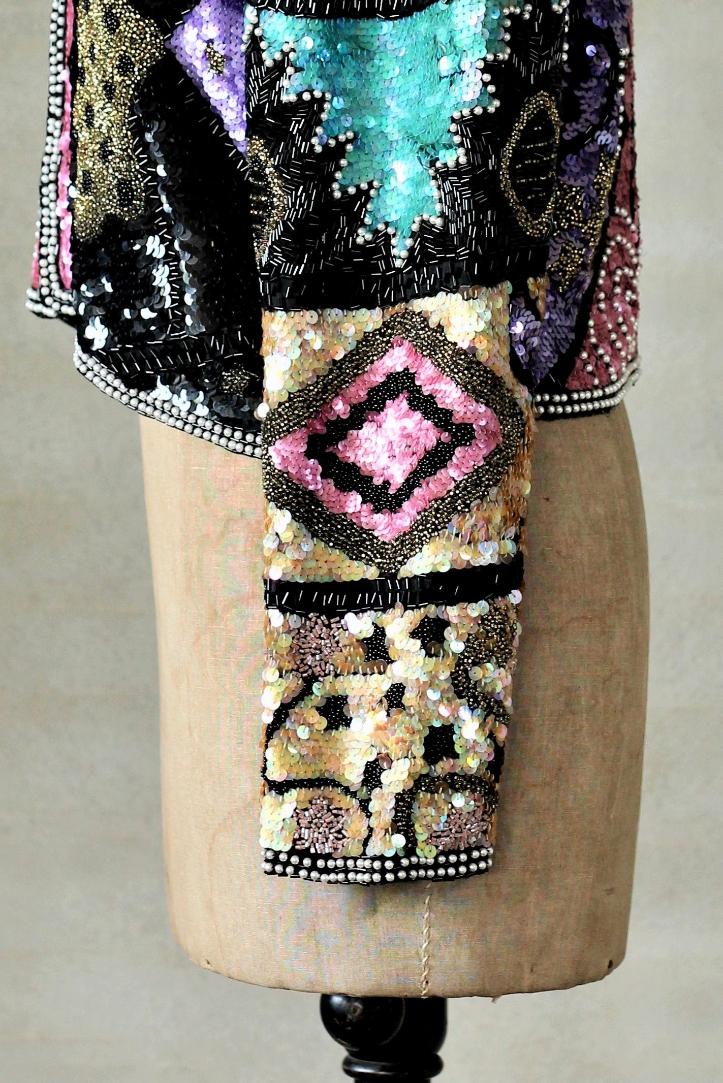 Vintage Beaded Sequin Jacket // Size M