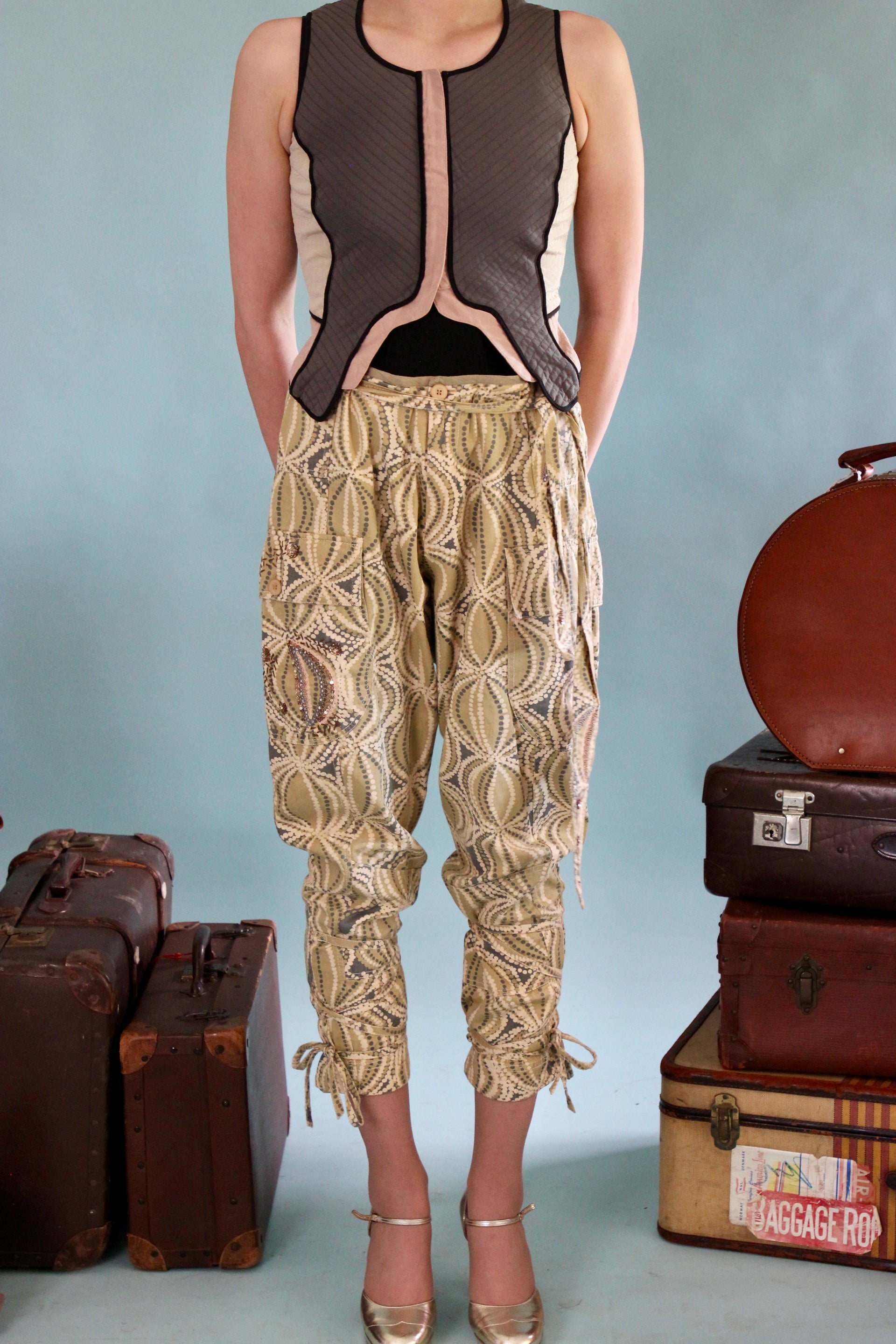 Vintage Low-waisted Pants // Danish Design // Size M