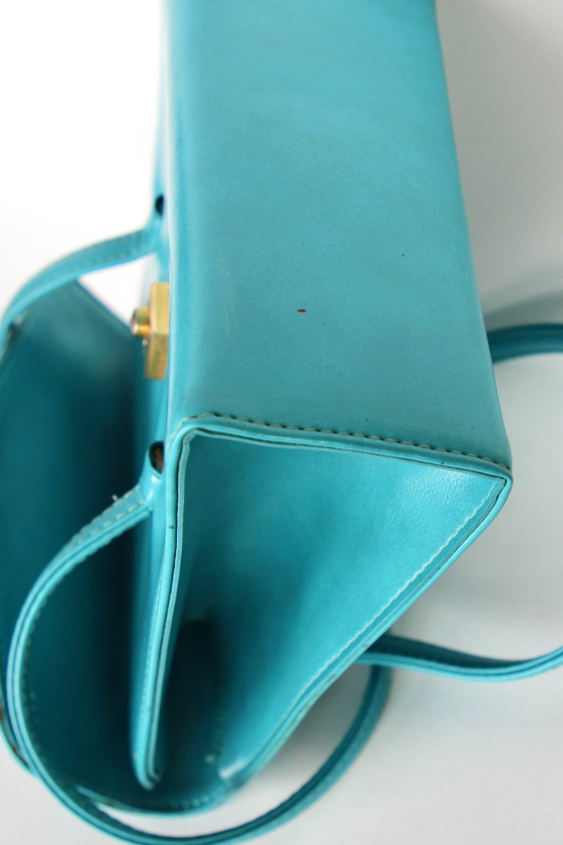 1970s Vintage Blue Vinyl Purse / Top Handle Bag