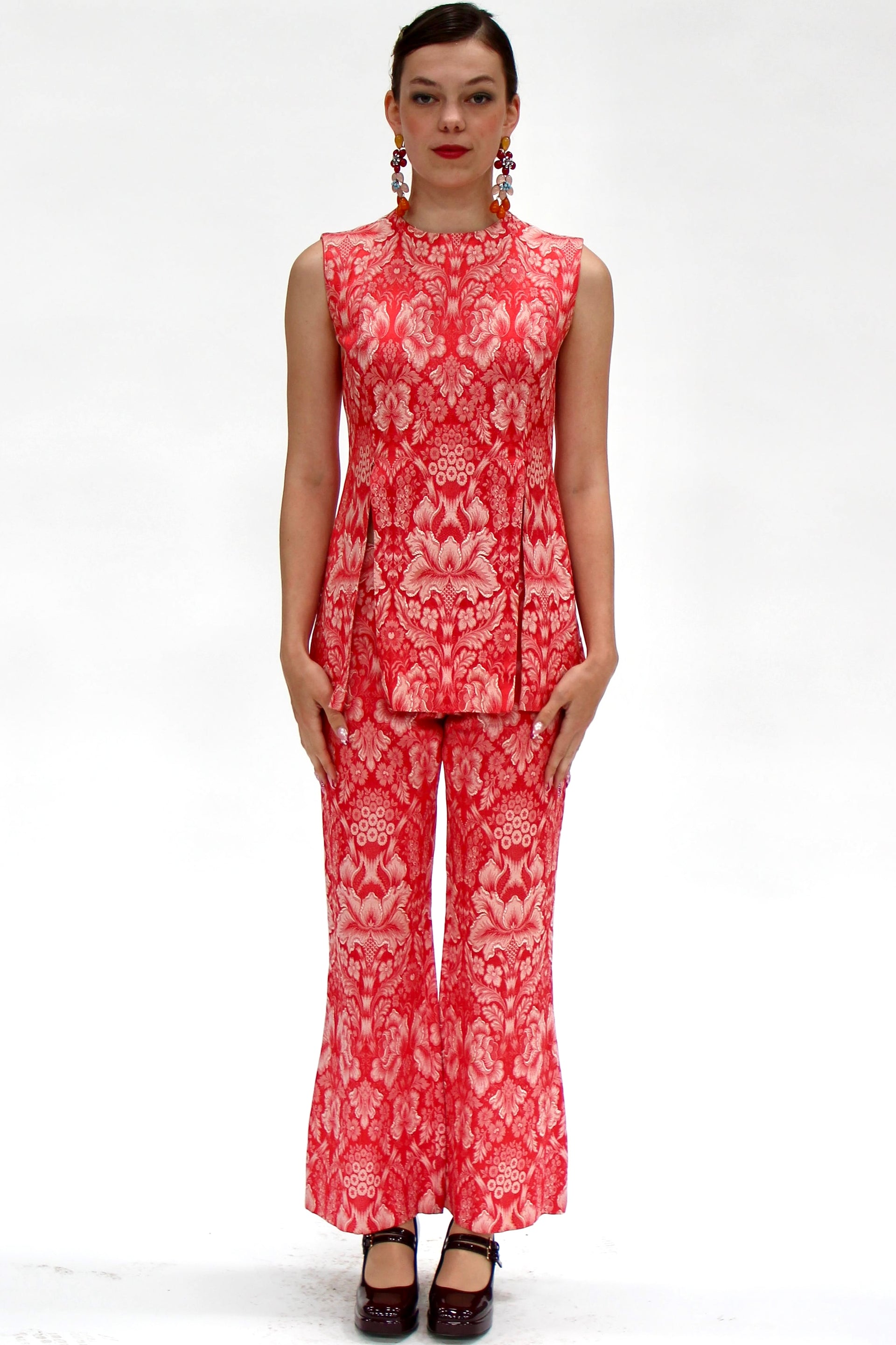 1950s Vintage Red and White Brocade Pantsuit // Size XS