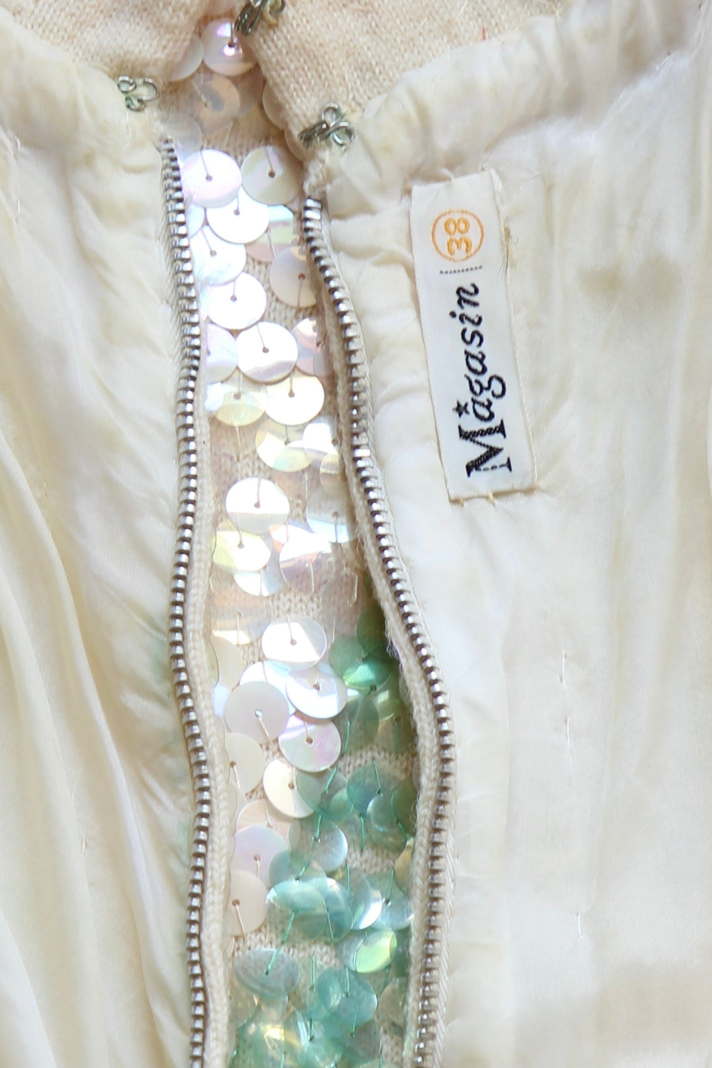 Magasin 1960s Vintage Sequin Wool Top/Blouse // Size S/M