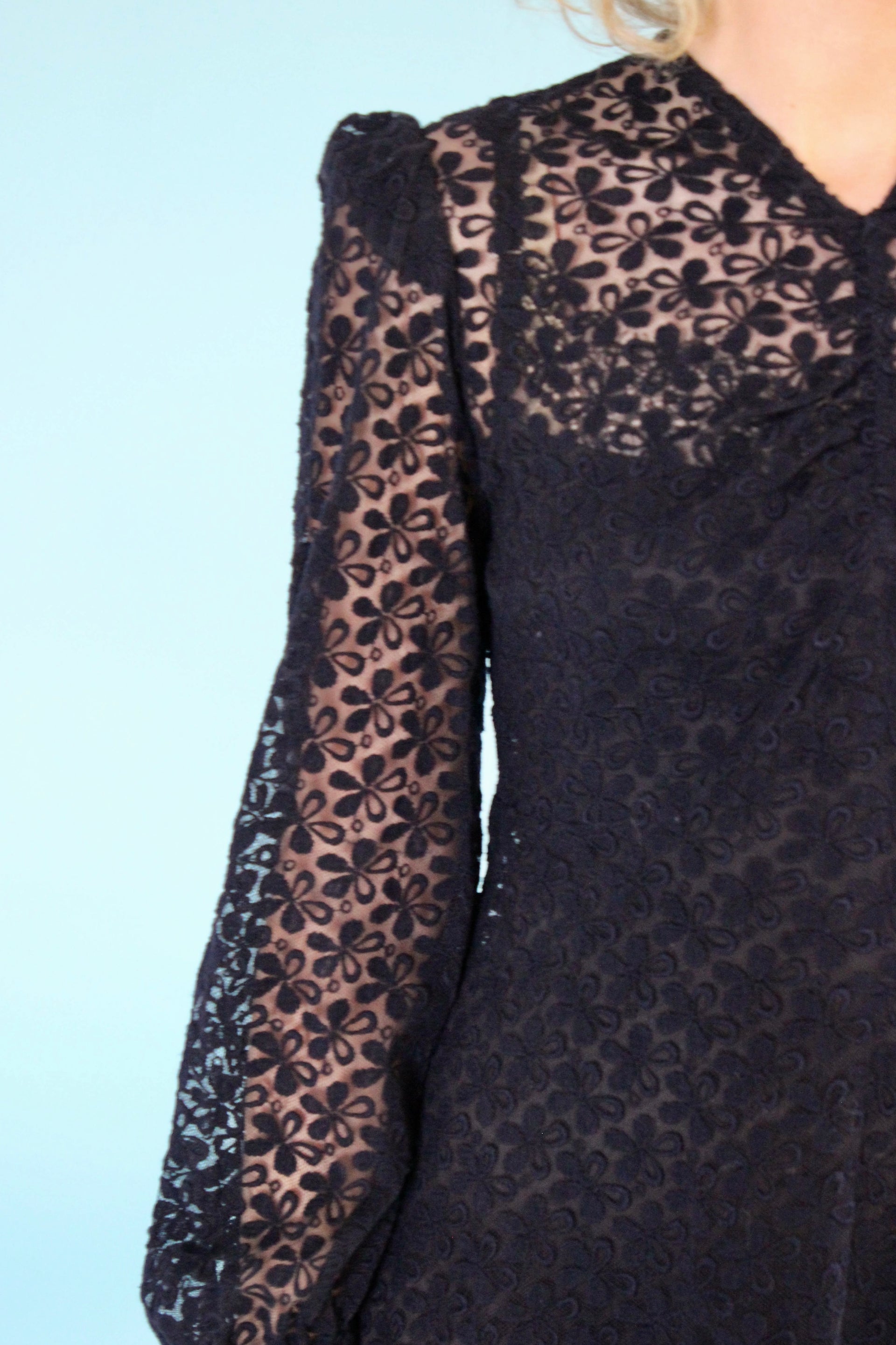 1940s Vintage Navy Blue Lace Dress // Size S/M