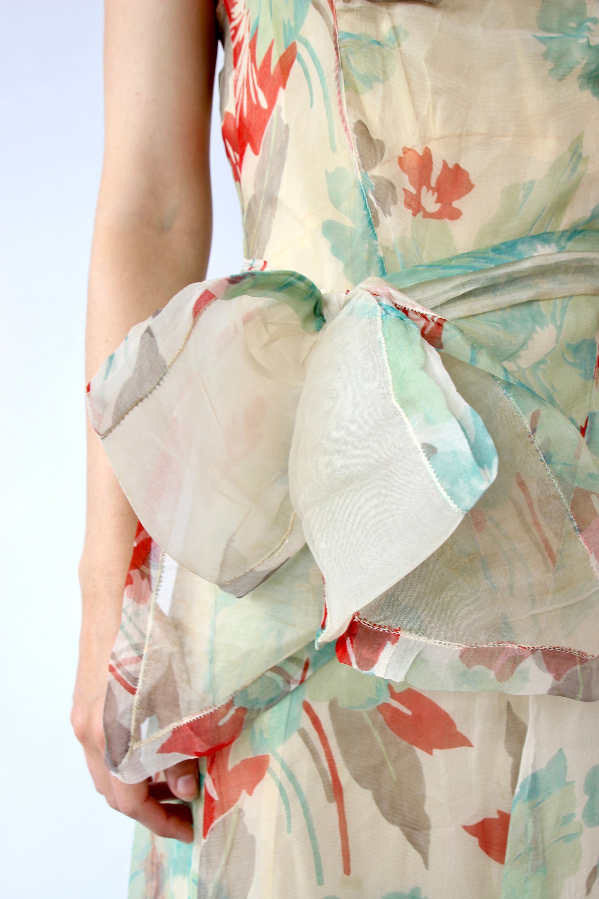 1920s 1930s Vintage Silk Chiffon Dress // Size XS