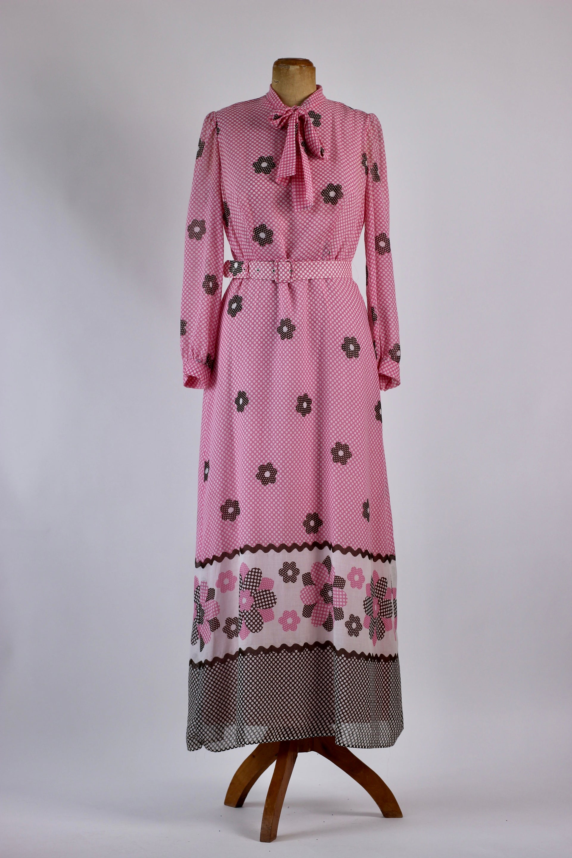 1960s Vintage Pink Belted Maxi Dress//Made in Denmark//Size M/L