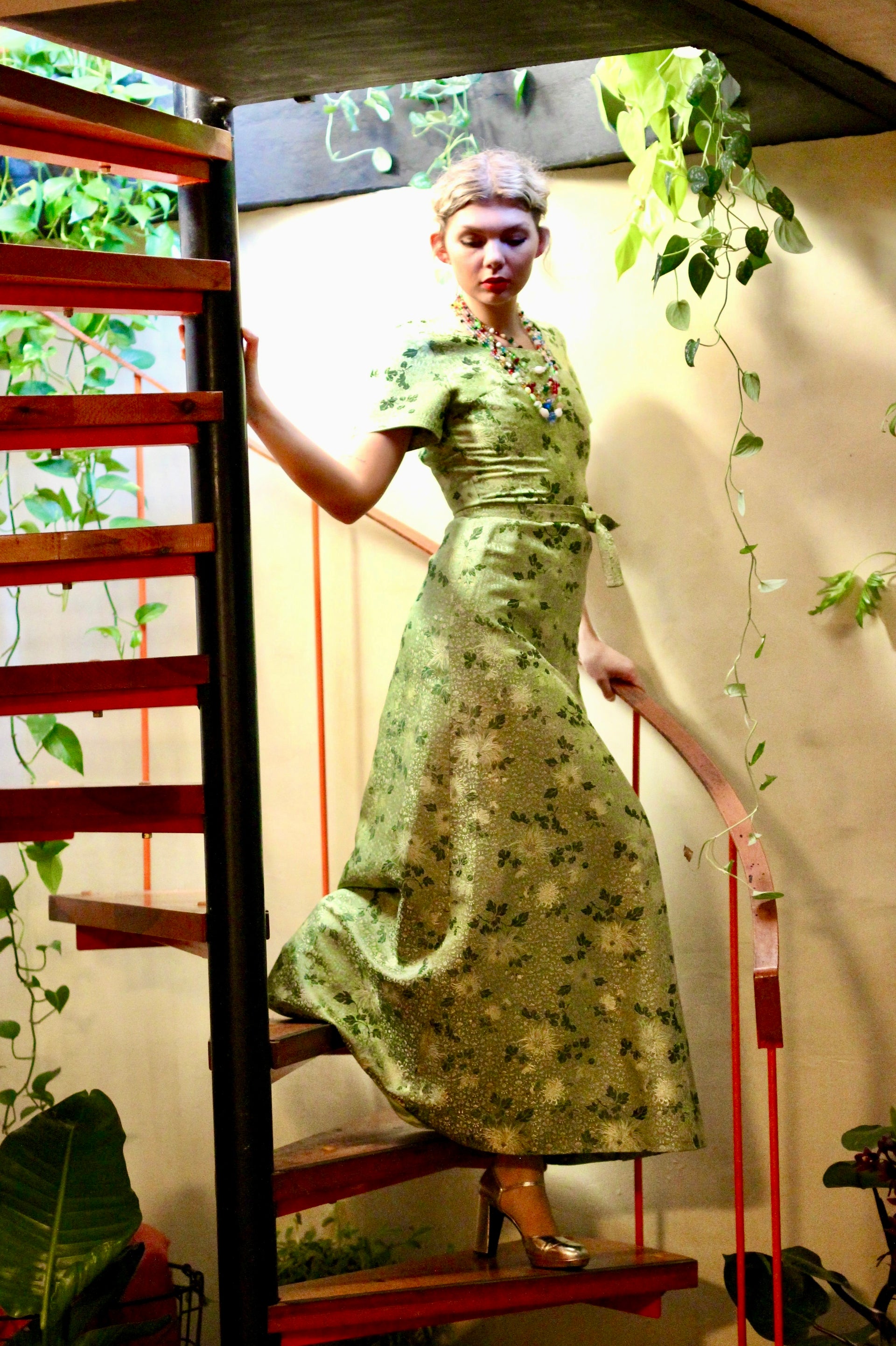 1950s 1960s Green/Gold Evening Gown with Chinese Inspired Pattern//Size XS/S