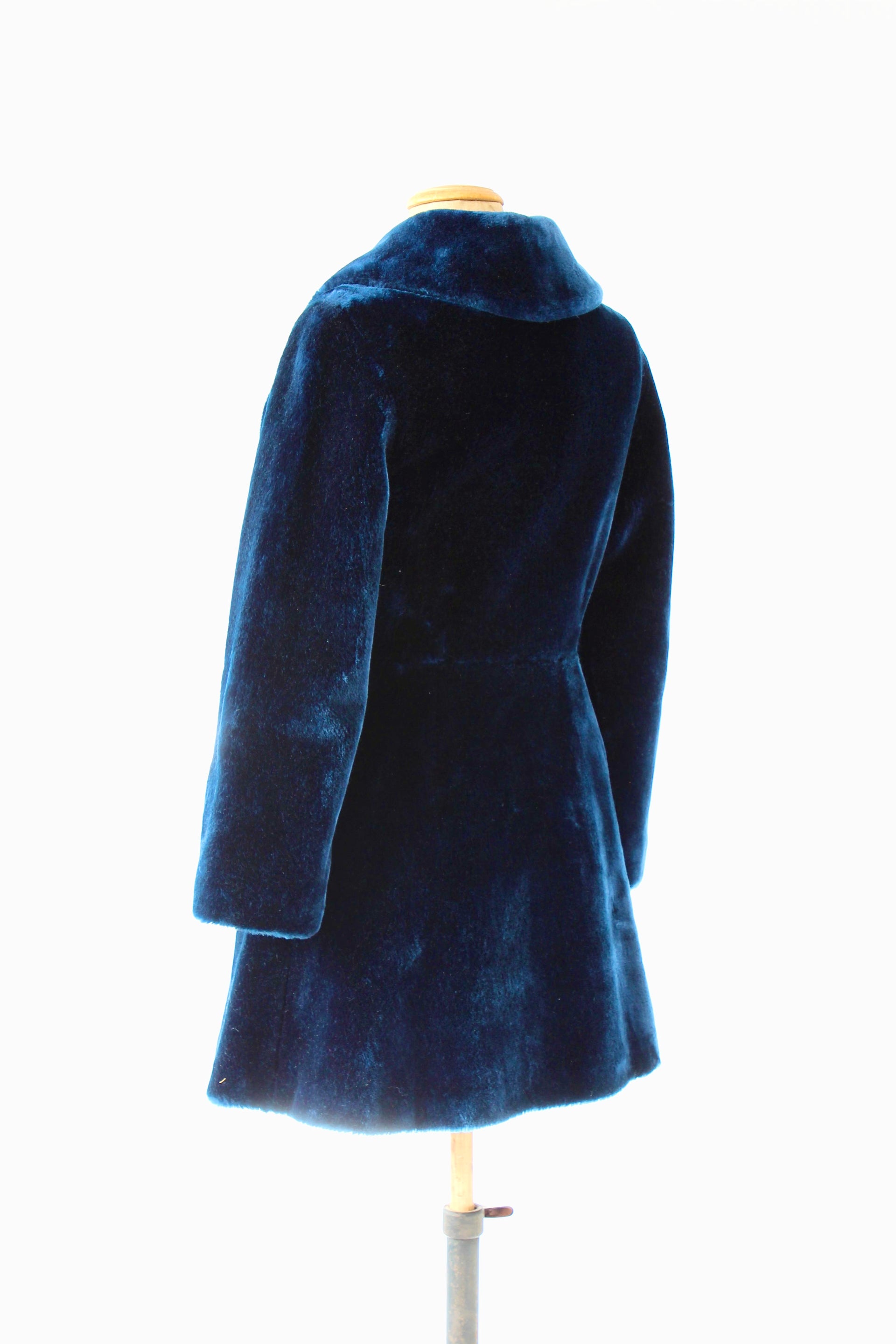 1960s Vintage Blue Faux Fur / Size S