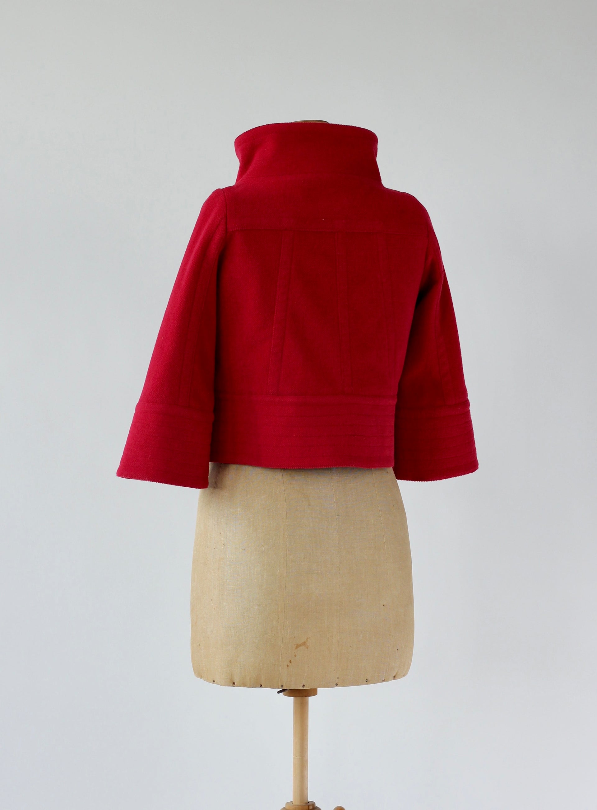 Vintage Cropped Red Jacket//Japanes Designe//Size S