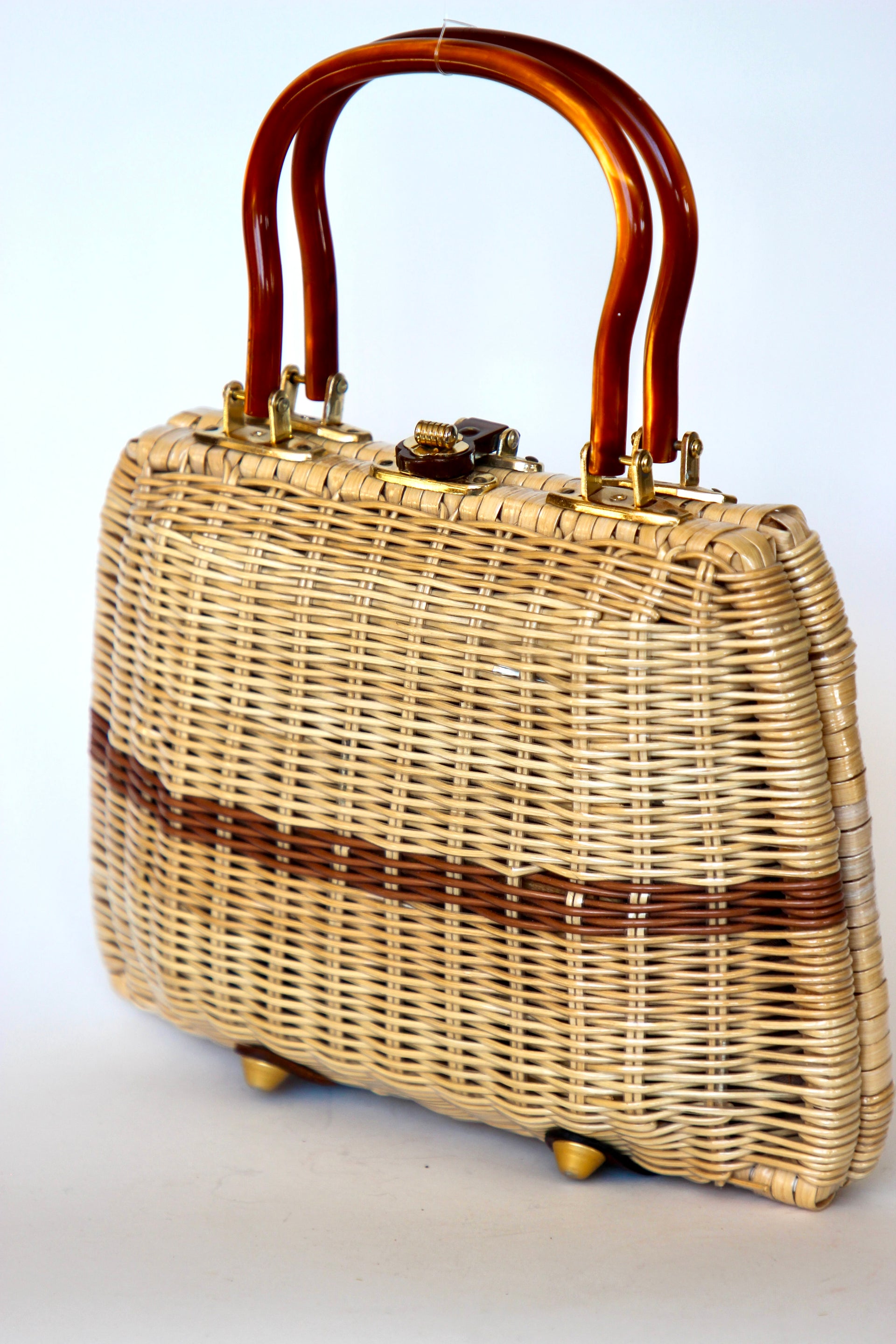 1950s 1960s Straw Top Handle Bag/Purse with Lucite Handle