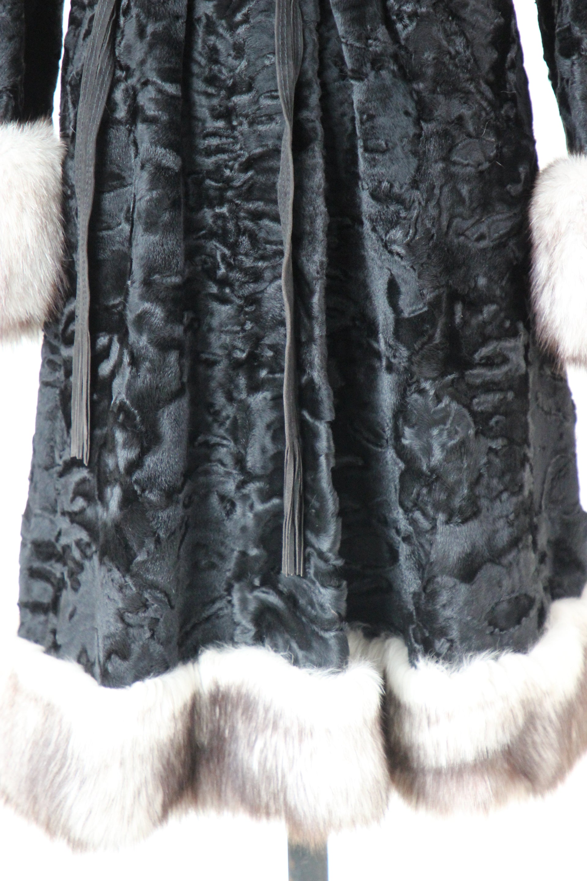 1950s Vintage Black Lamb Fur Coat // Size L/XL