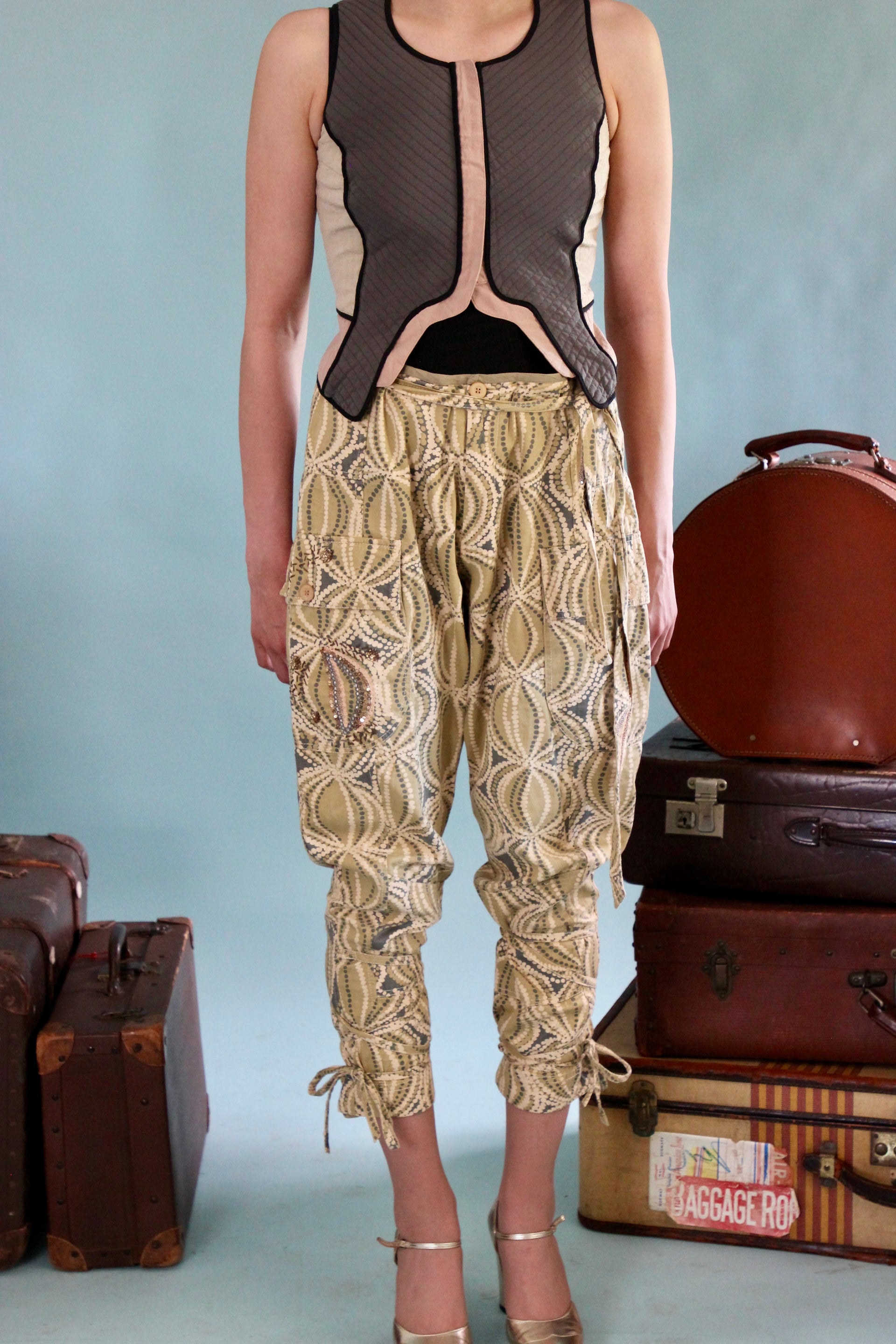 Vintage Low-waisted Pants // Danish Design // Size M