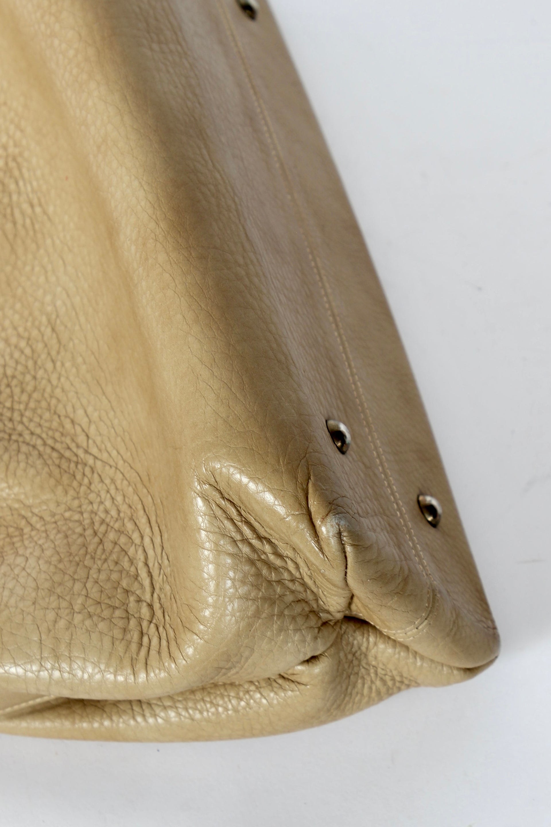 1960s Vintage Beige Leather Top Handle Bag with Green Leather Linen