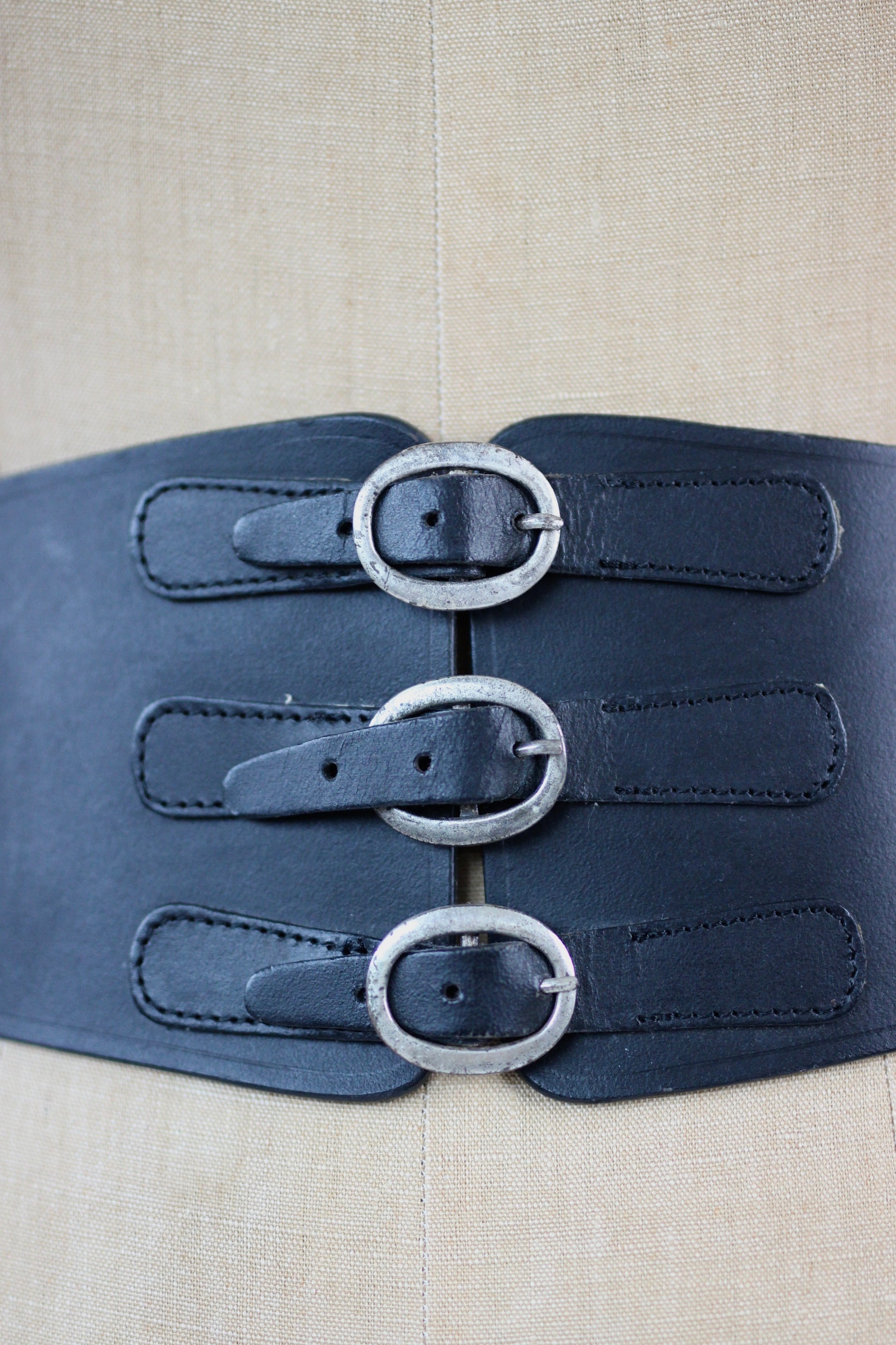 Y2K Vintage Black Wide Leather Belt//Size XS/S