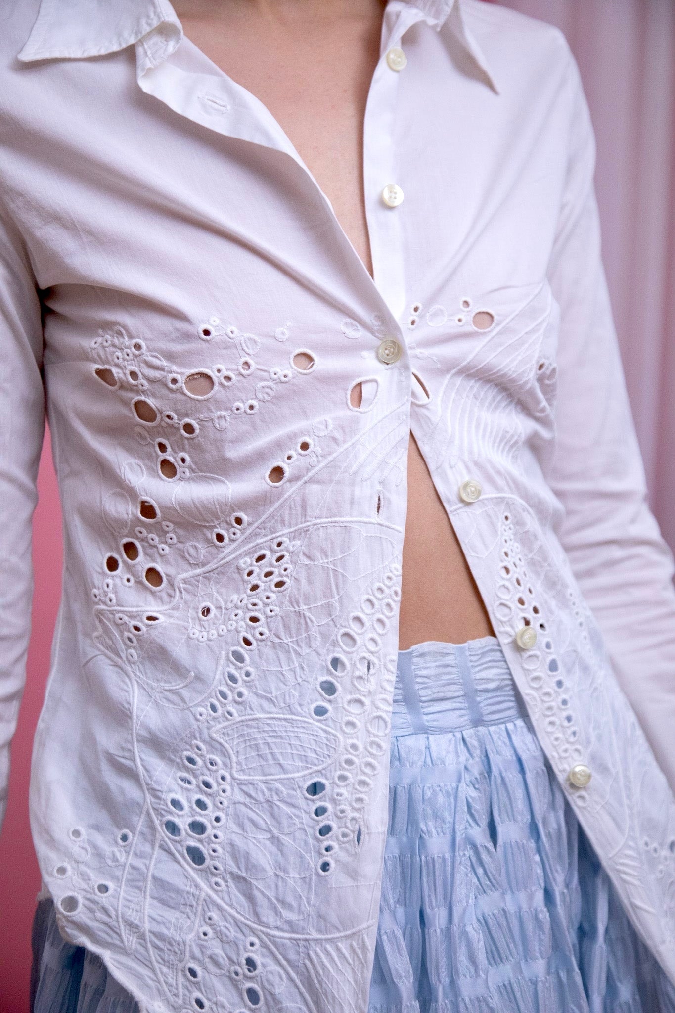 Vintage Broderie Anglaise White Blouse/Shirt // Size S/M