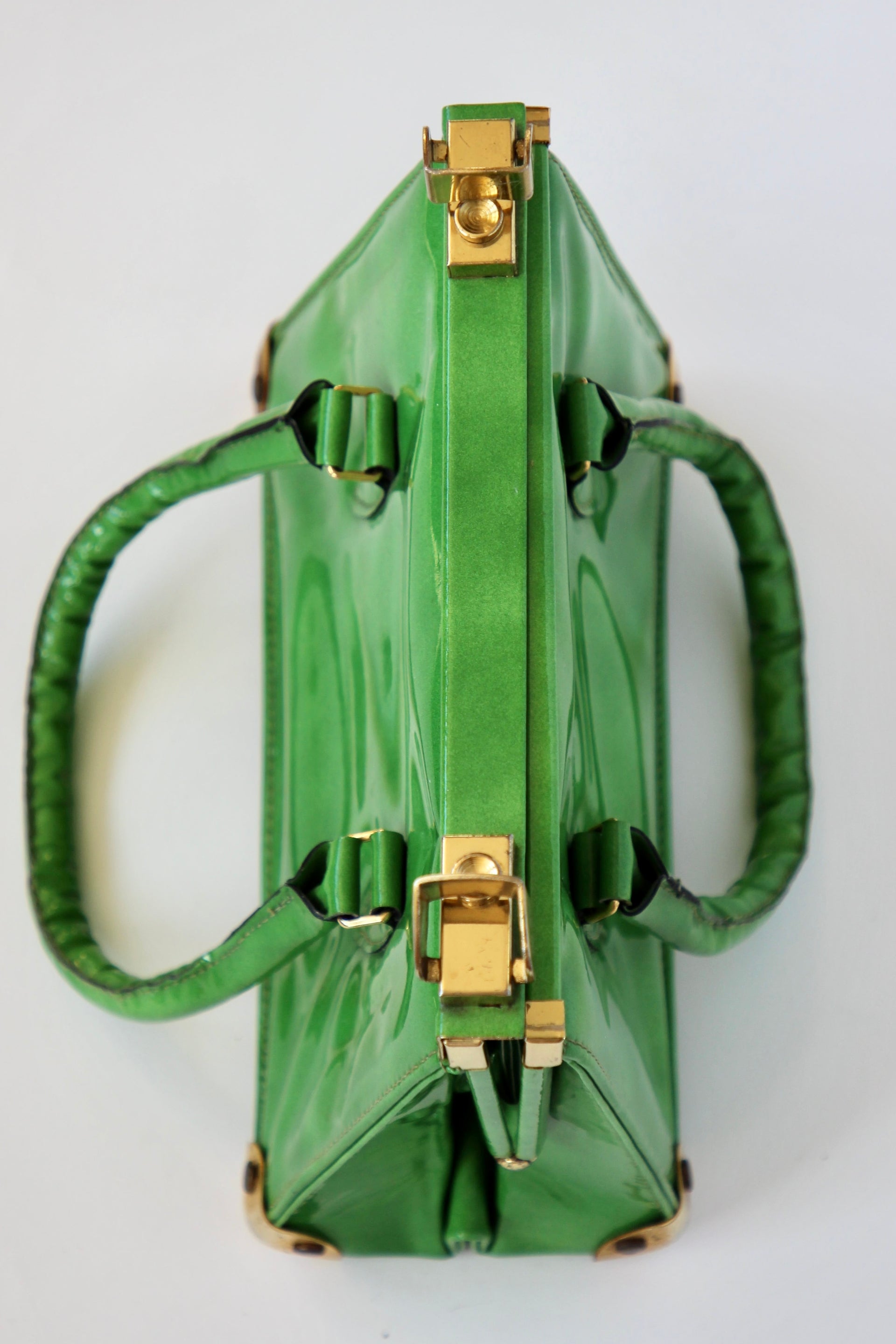 1960s Vintage Green Vinyl Purse / Top Handle Bag
