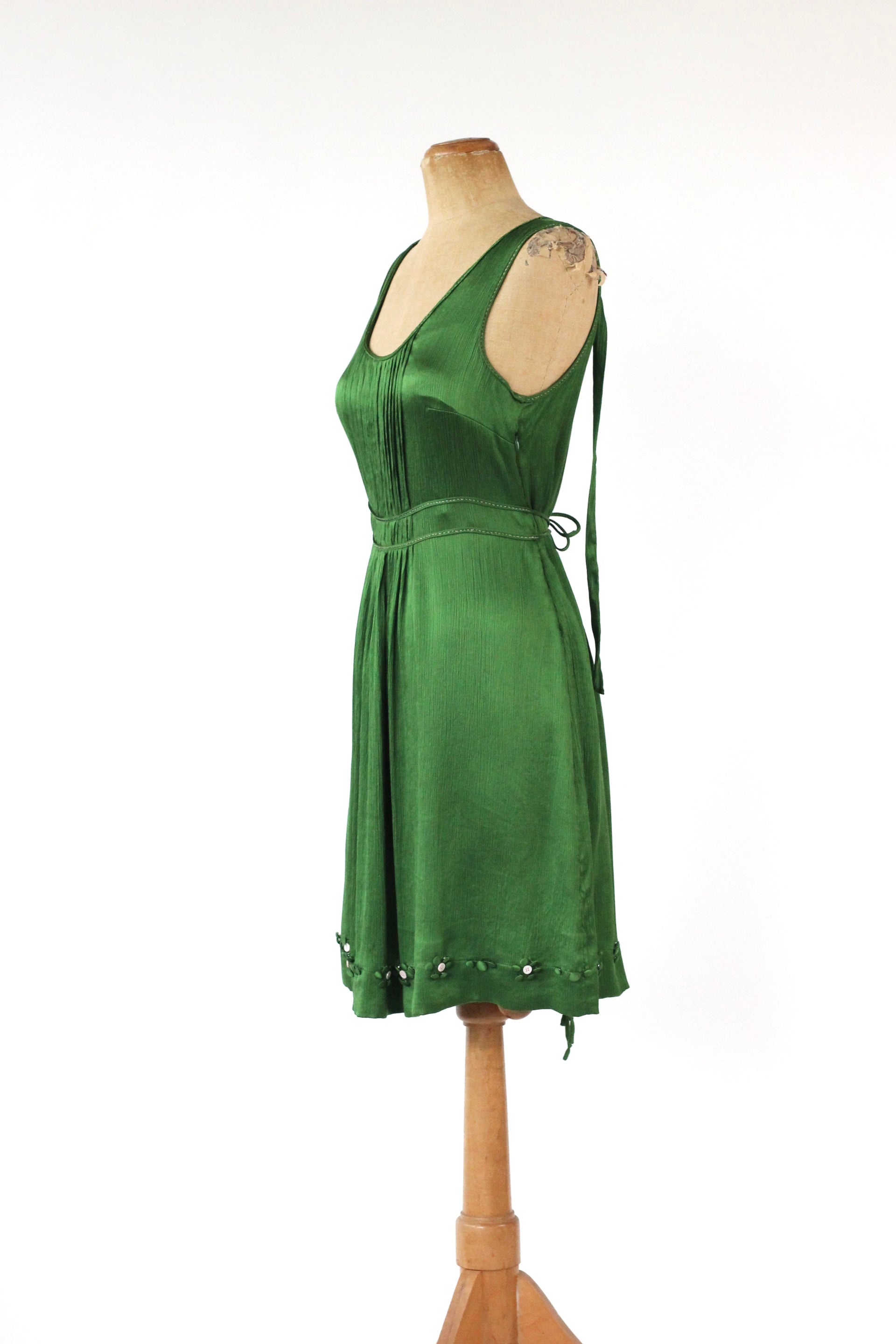 Vintage Green Silk Dress//Danish Design//Size M/L