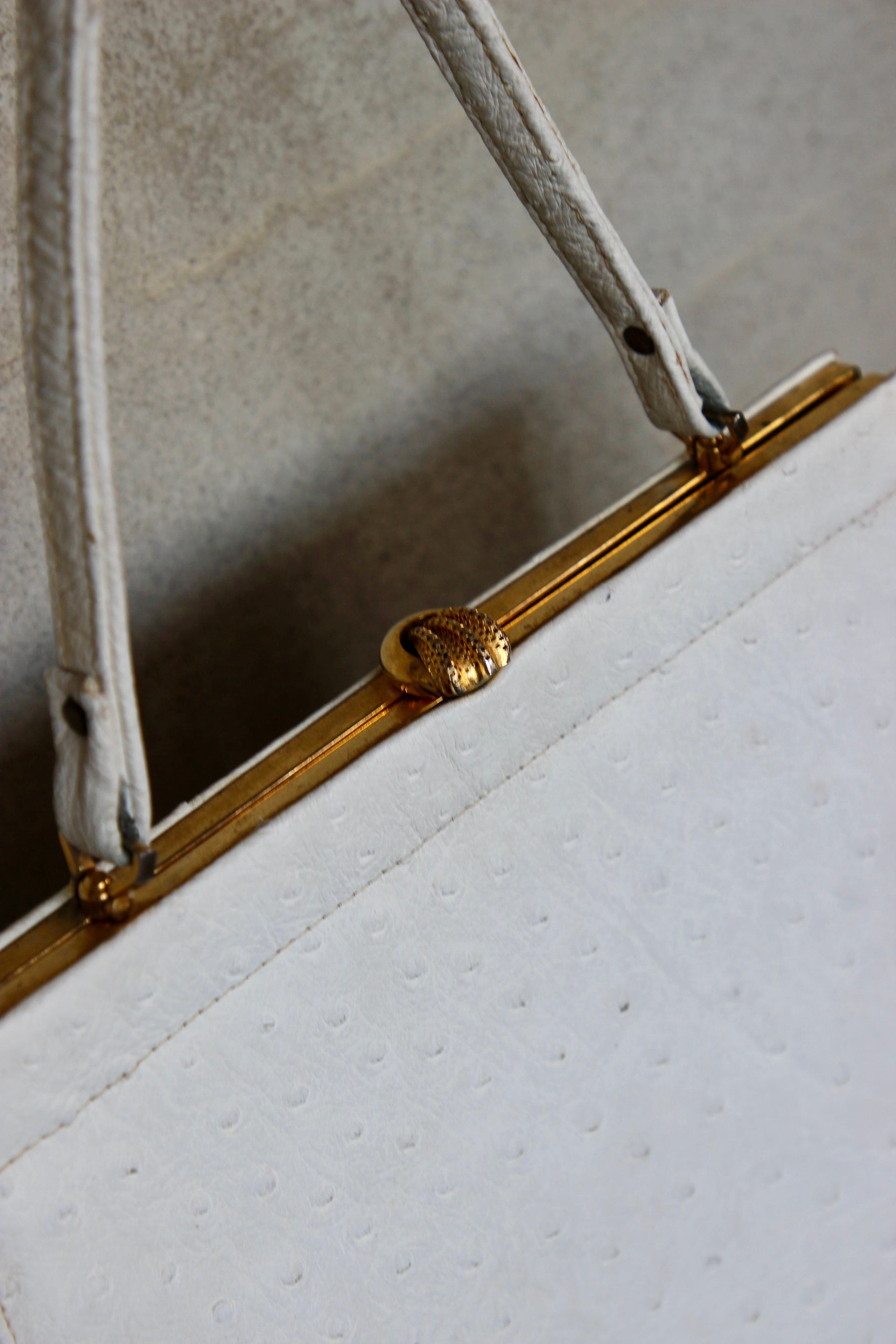 1960s Vintage White Ostrich Leather Top Handle Bag/Purse