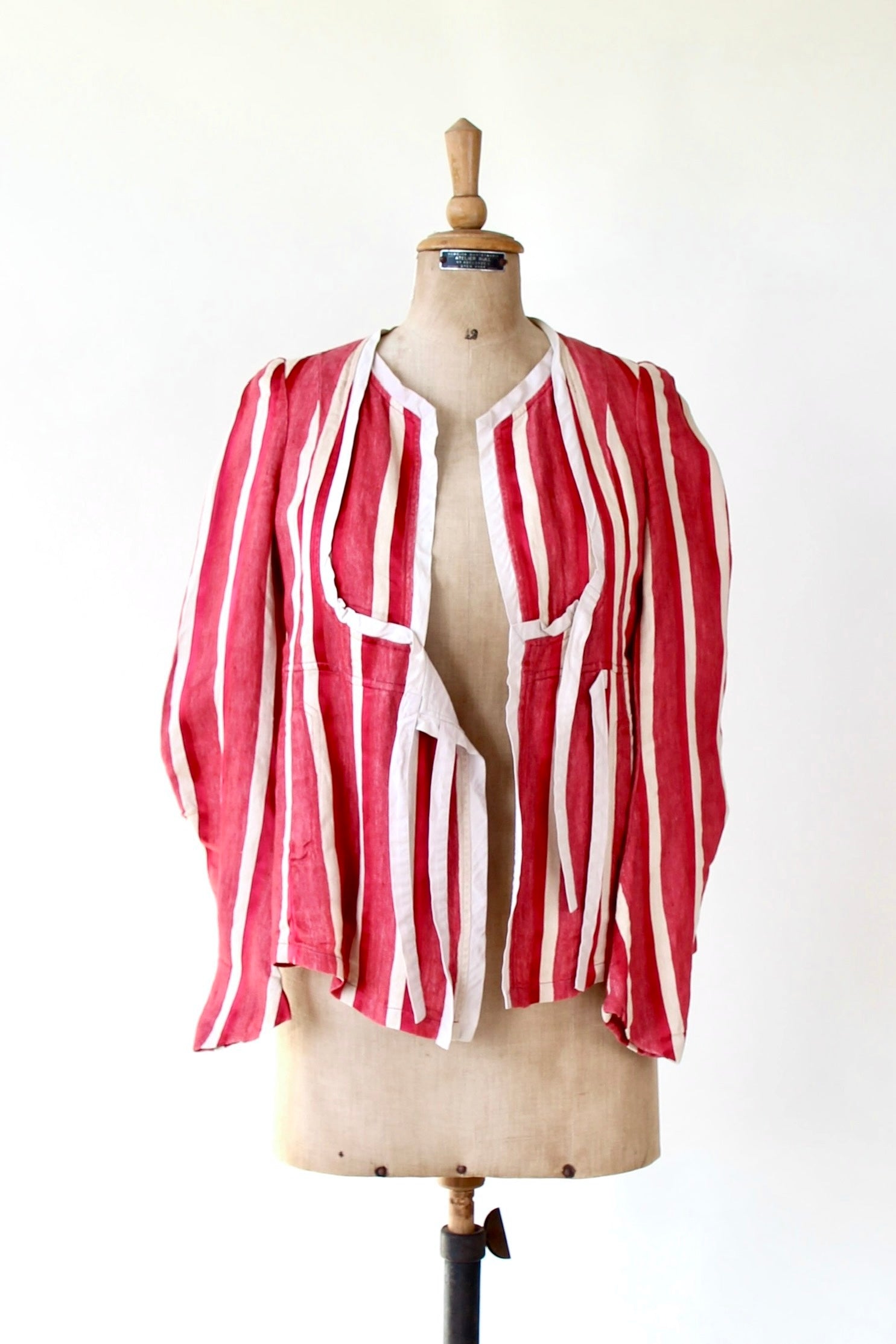 Vintage Designer Light Jacket // Size S/M