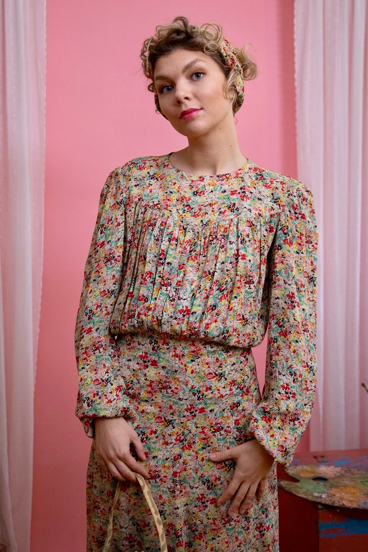 1940s Vintage Rayon Dress with Flower Print // Size M