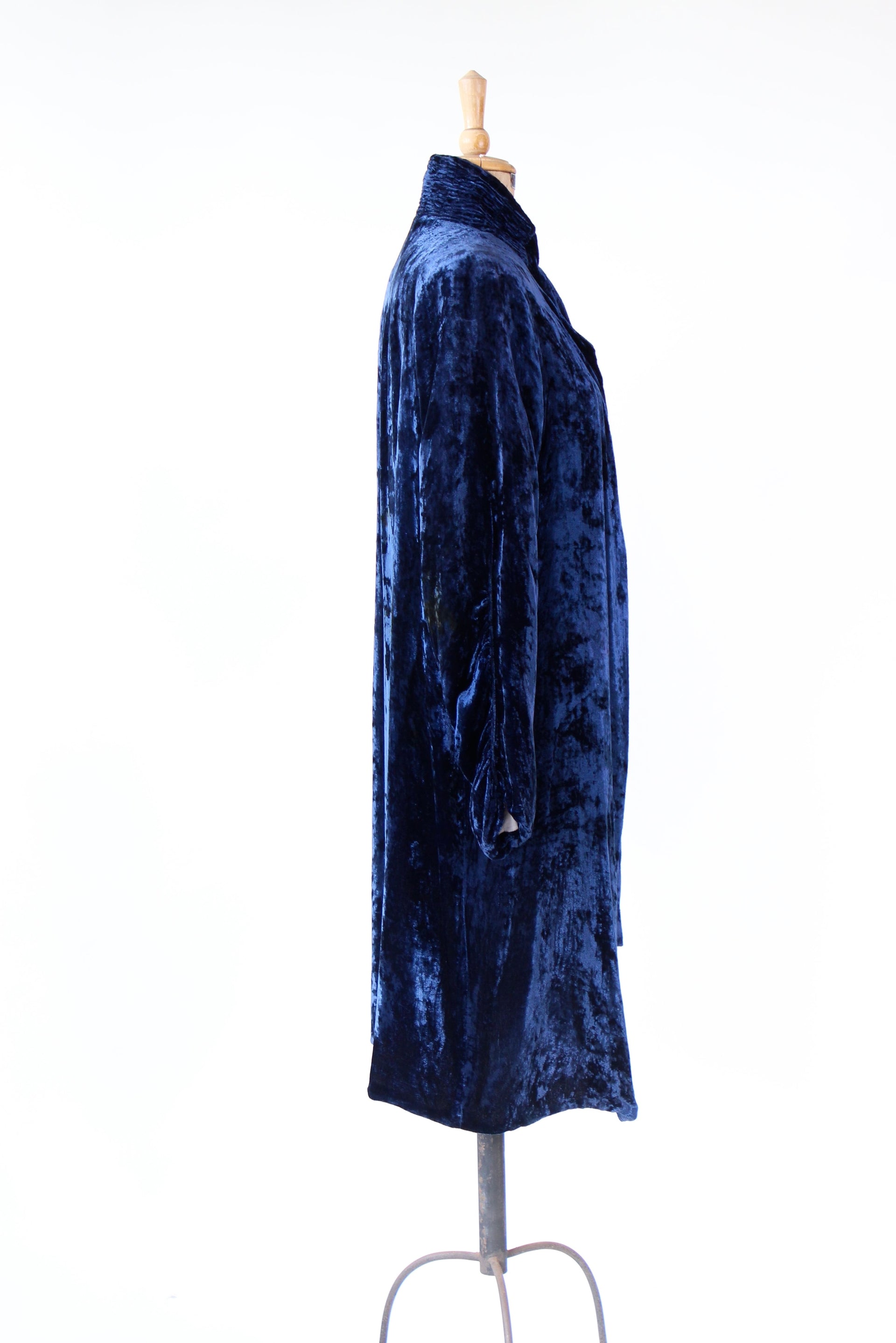 1920s 1930s Blue Silk Velvet Opera Coat//Size M
