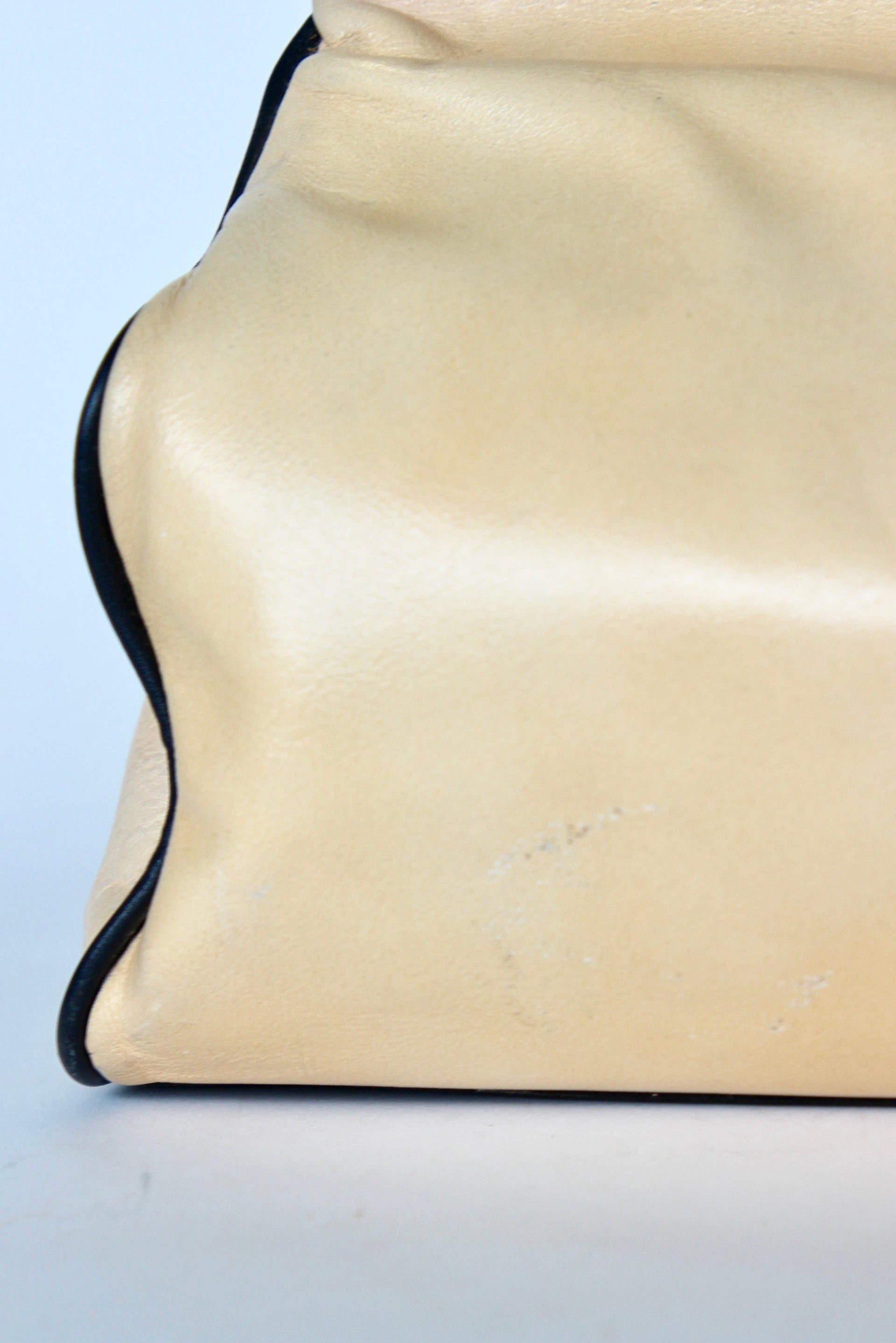 1950S 1960s Beige/Ivory Leather Top Handle Bag // Midwife Style Bag