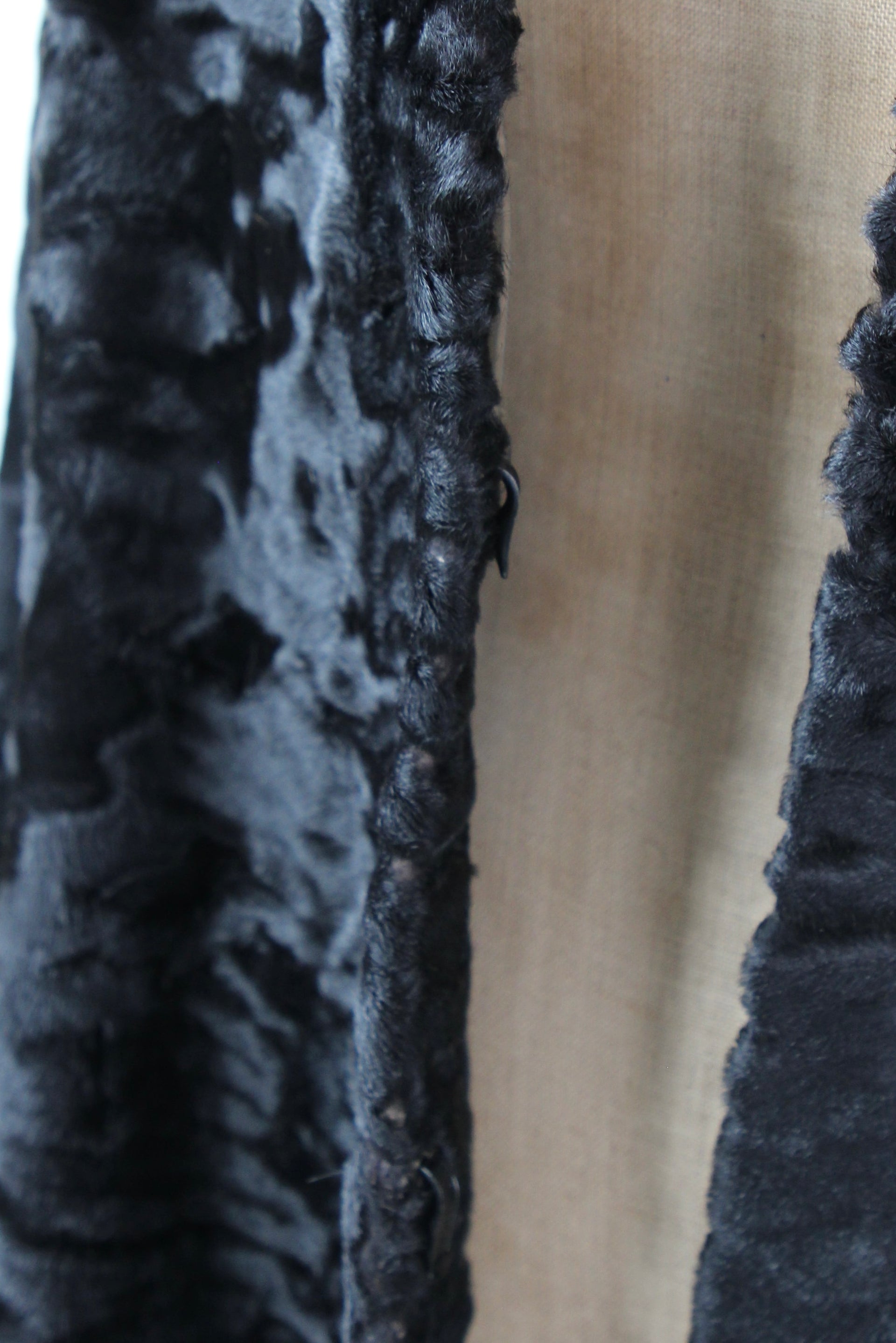1950s Vintage Black Lamb Fur Coat // Size L/XL