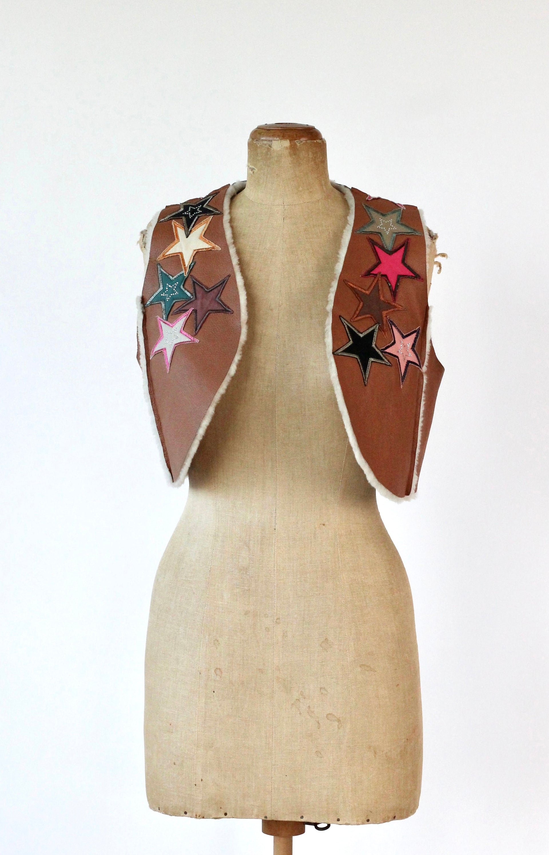 Y2K Vintage Brown Leather Vest with Star Applique //Size M