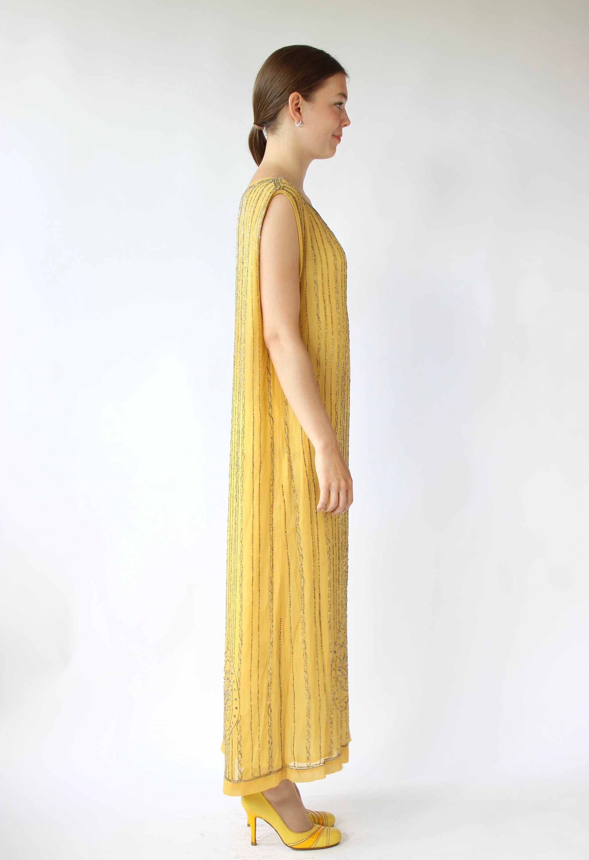1920s Vintage Yellow Silk flapper Dress // Size S/M