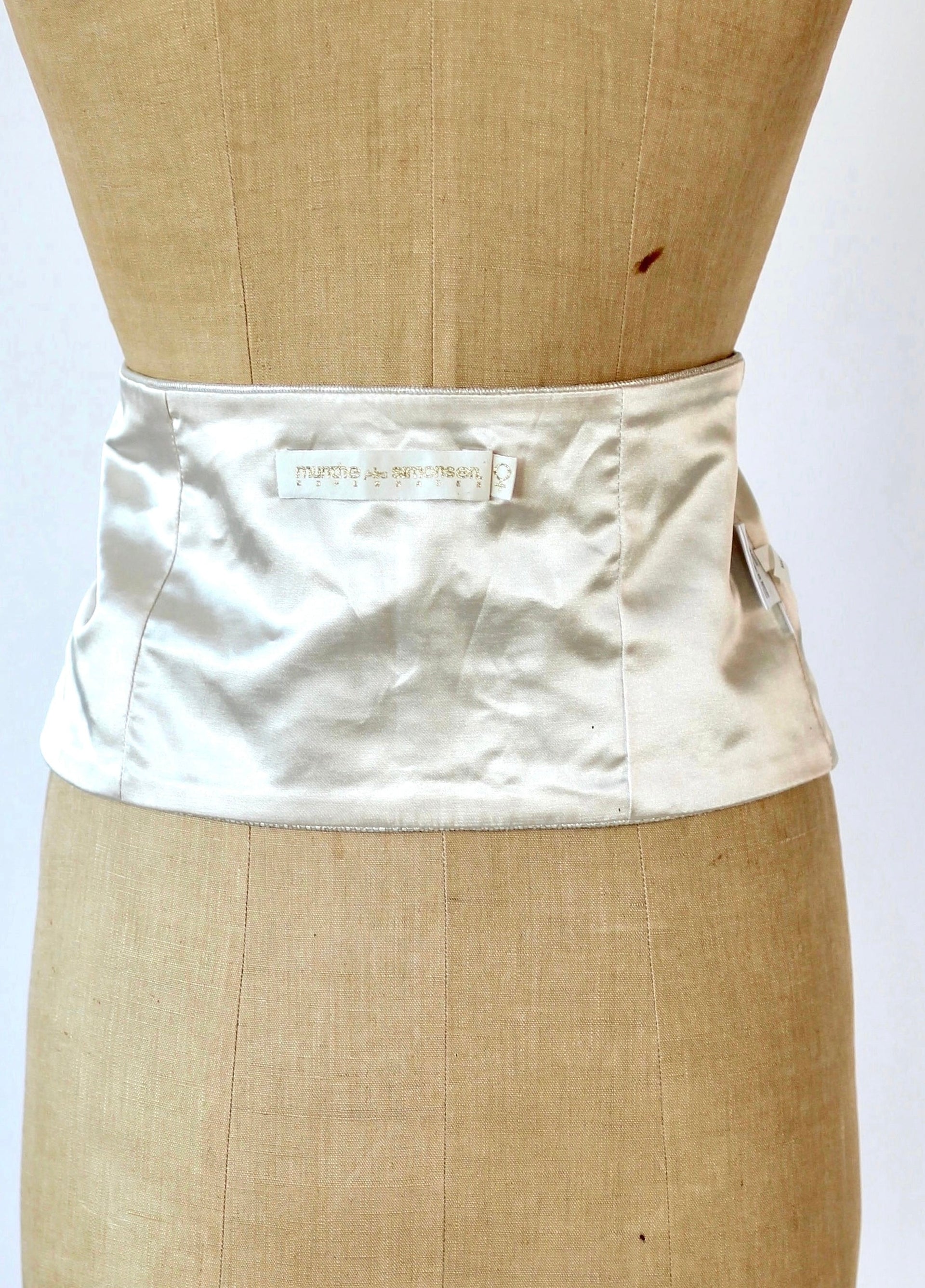 Y2K Vintage Silver Leather Belt//Danish Design//Size M/L