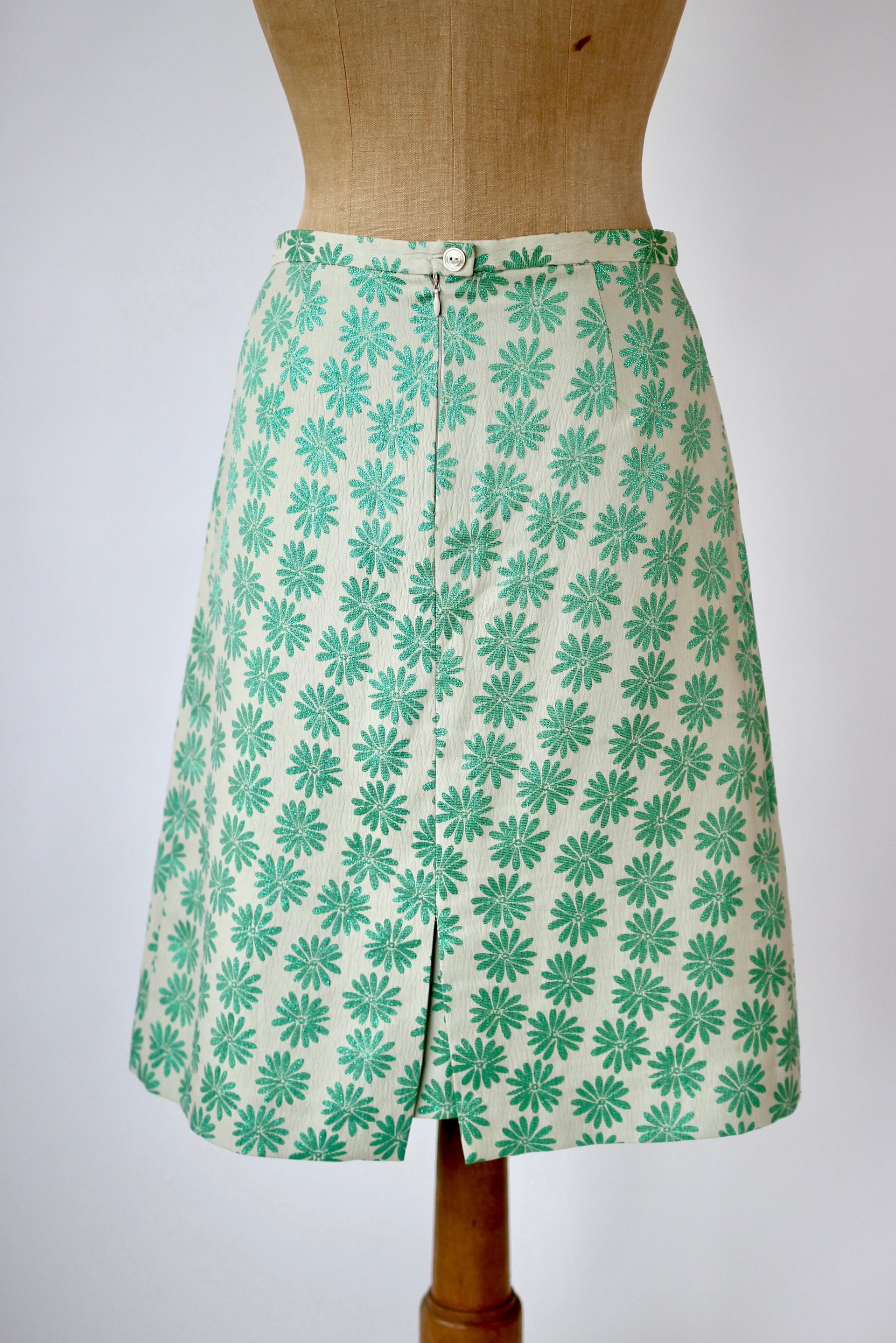 Vintage Y2K Ivory Skirt with Green Flowers // Danish Design // Size M